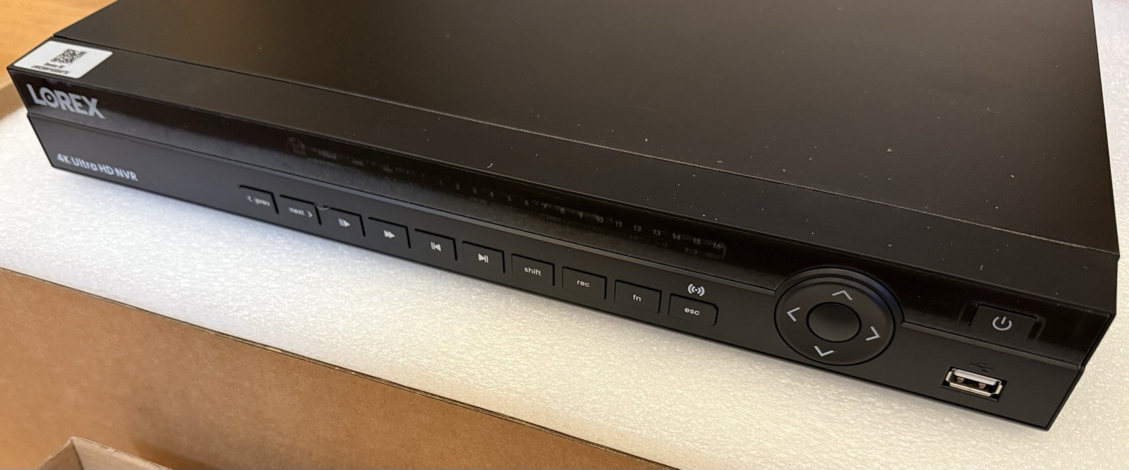Lorex N883A64B NVR 16-Channel 4K Pro Series Network 4TB up to 2×10TB FAST!