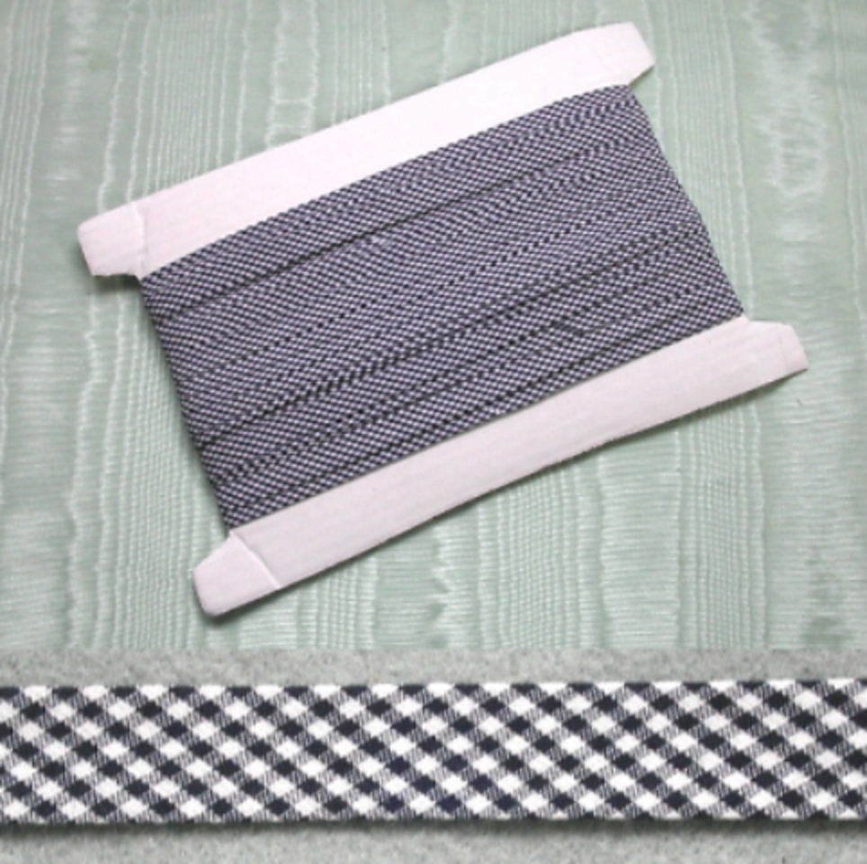 Gingham Bias Binding  Navy - 13mm wide  15mts
