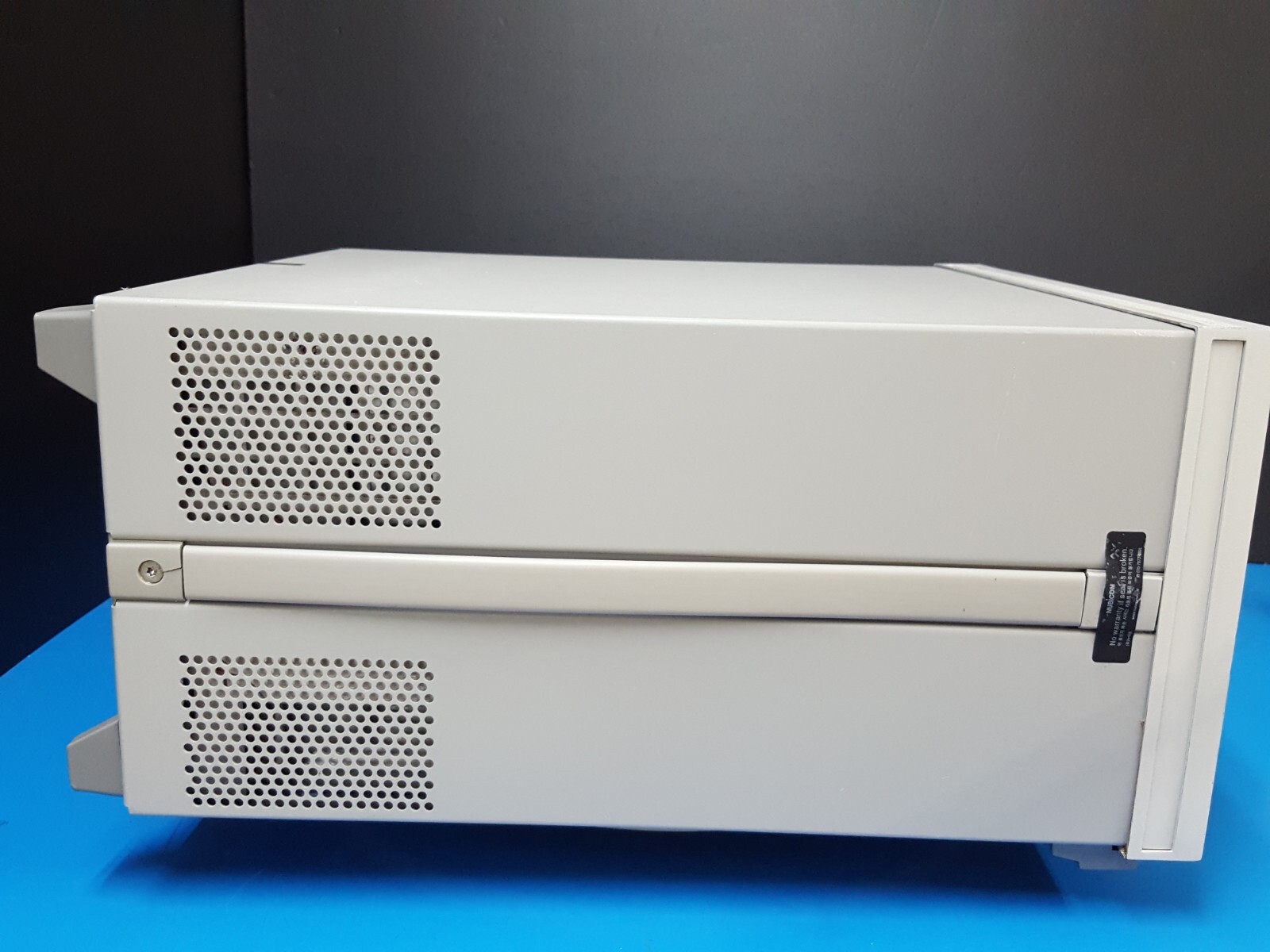 Keysight E5071C: Network Analyzer, 100kHz-4.5GHz, W/Opt. 245 WIN7 (2300)