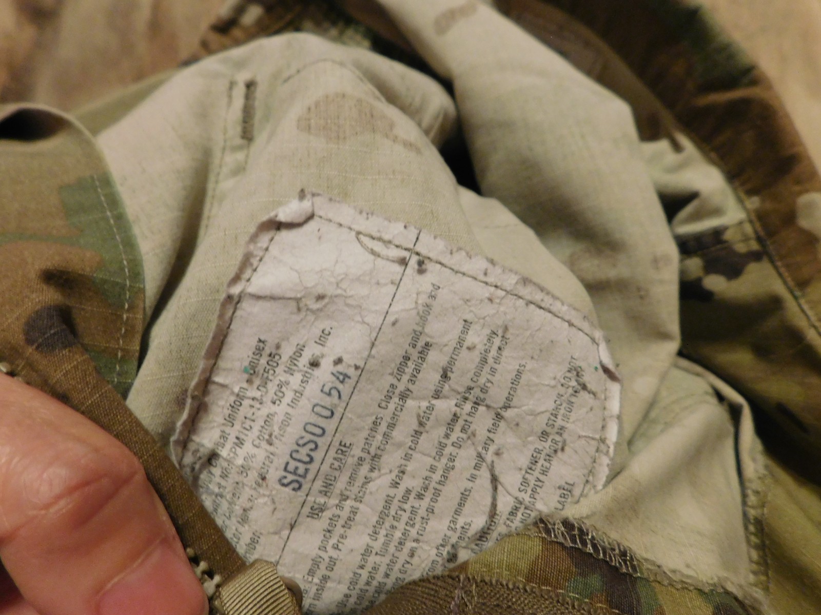 US ARMY OCP COAT SIZE LARGE - SHORT