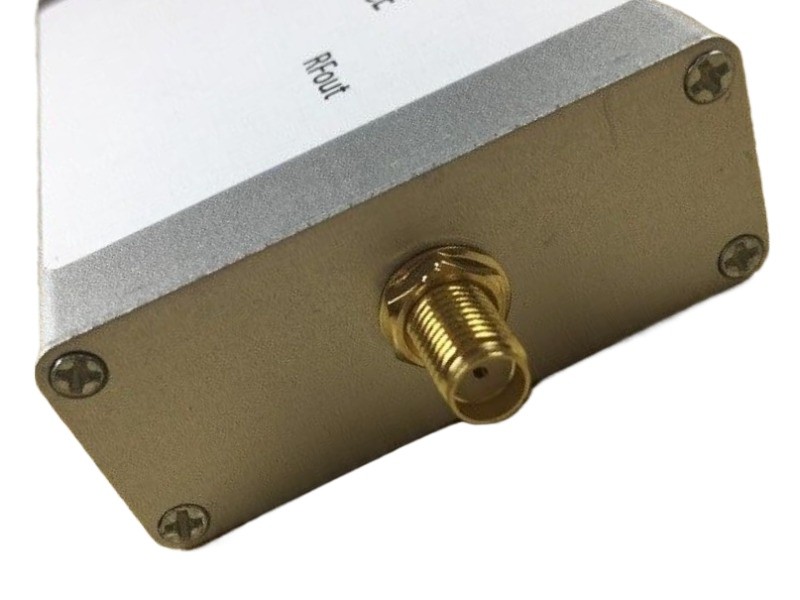 1 ~ 3.5GHz Noise Signal Generator Noise Source Simple Spectrum Tracking Source
