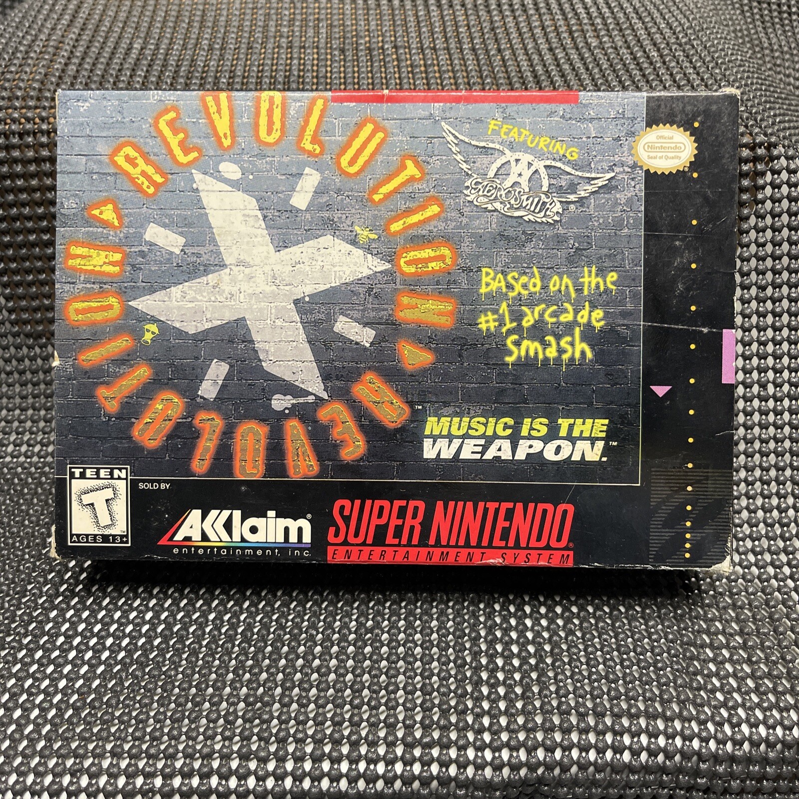 Revolution X Aerosmith *  Snes Box Only * Super Nintendo Original box