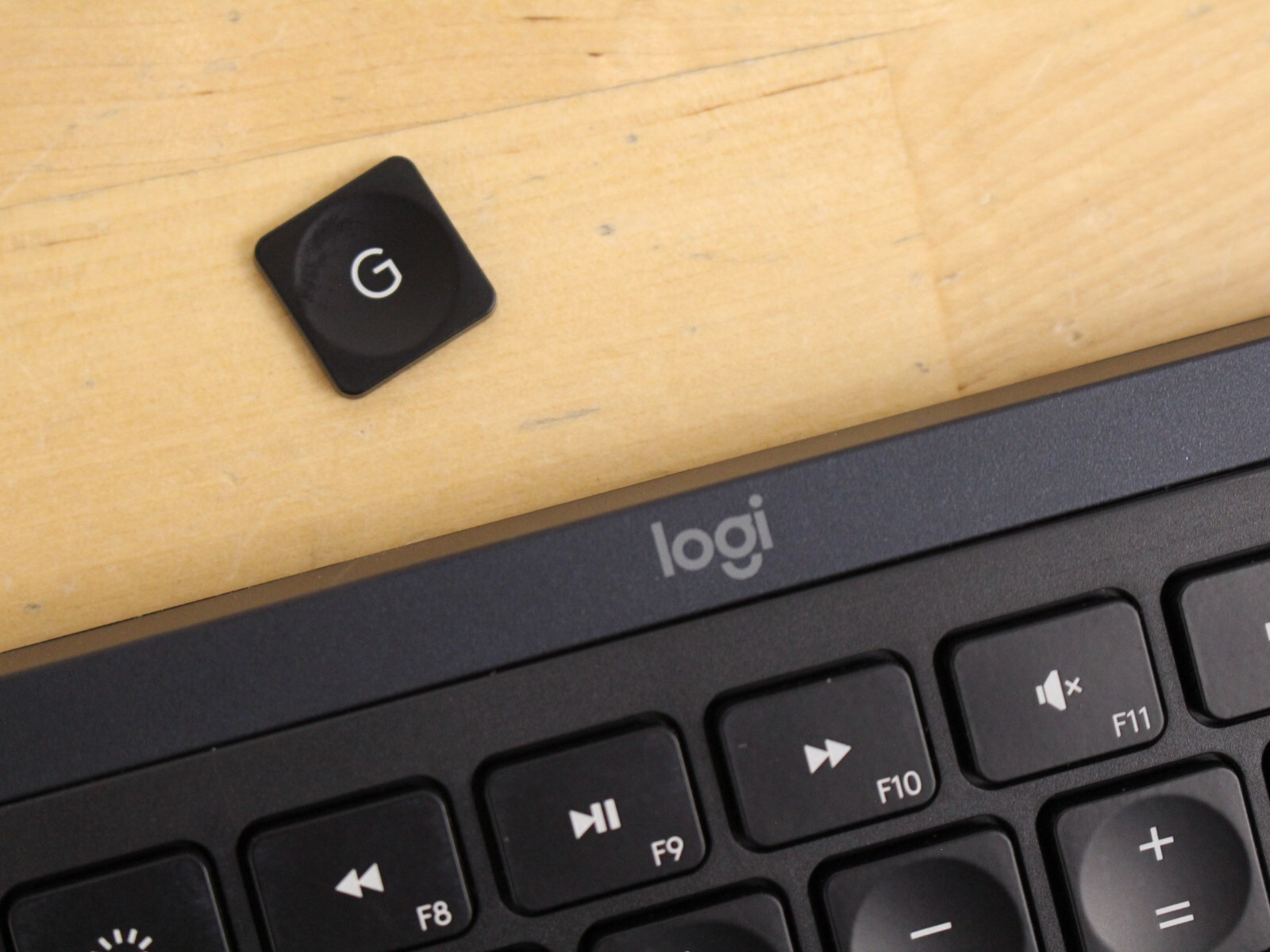 OEM Logitech MX KEYS Keyboard REPLACEMENT KEY CAPS ONLY Parts YR0073