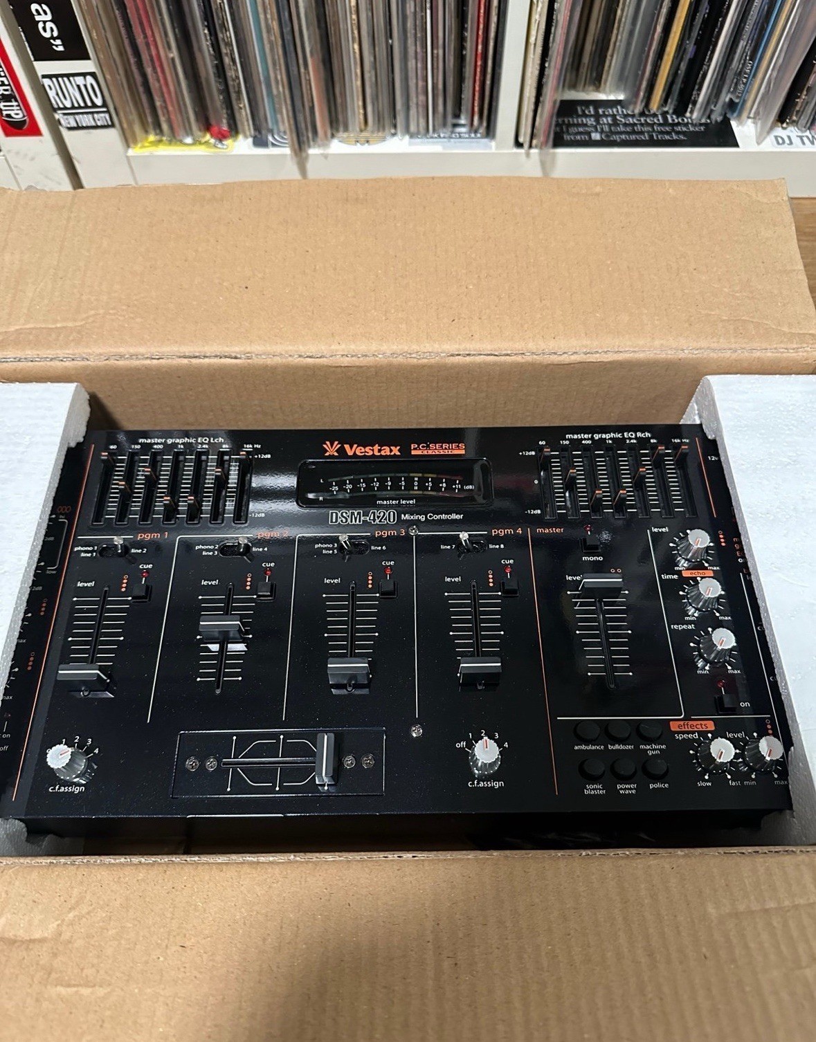 Vestax DSM-420 Mixer (New, Open Box)