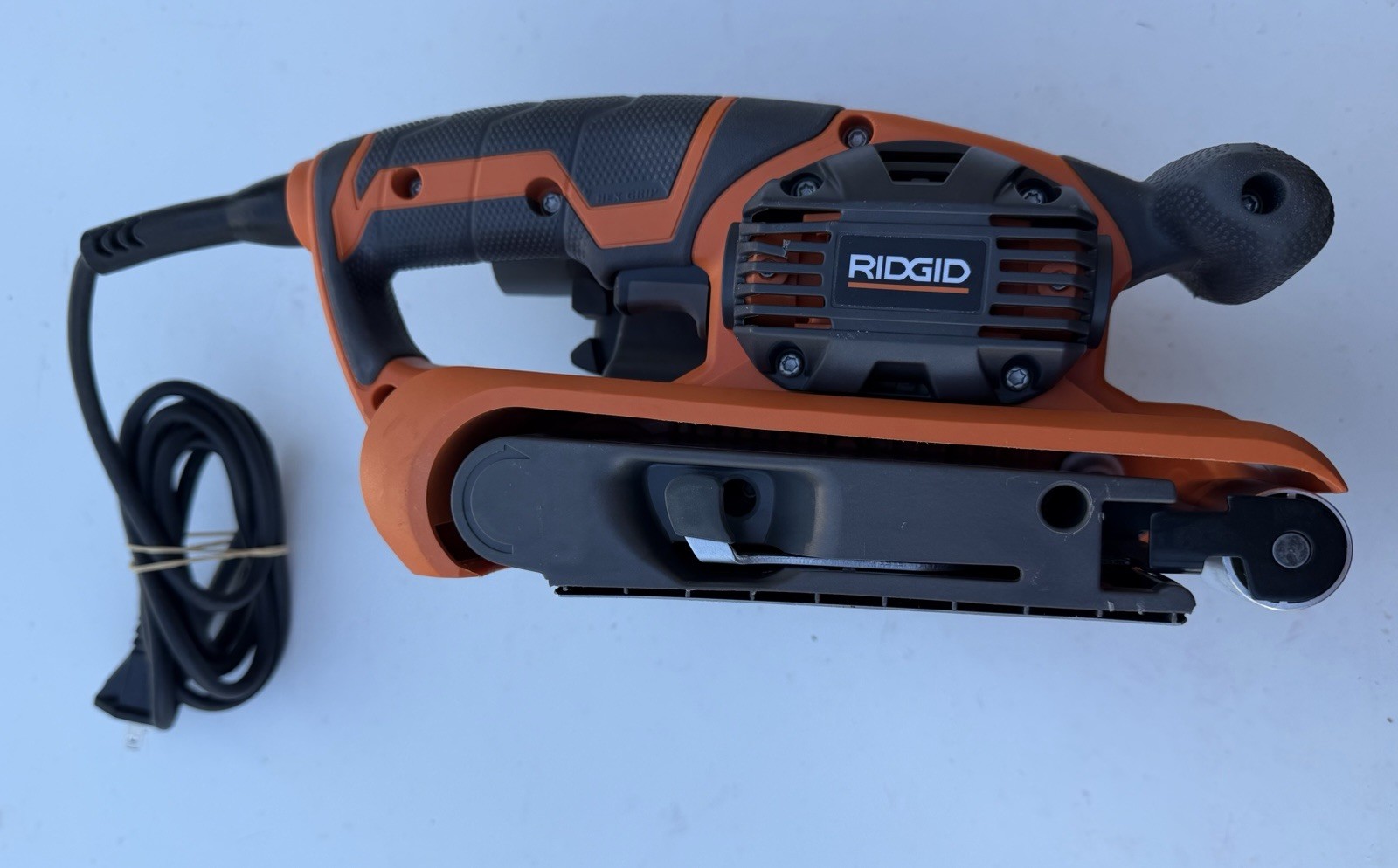 Ridgid R2740 Corded Variable Speed Belt Sander