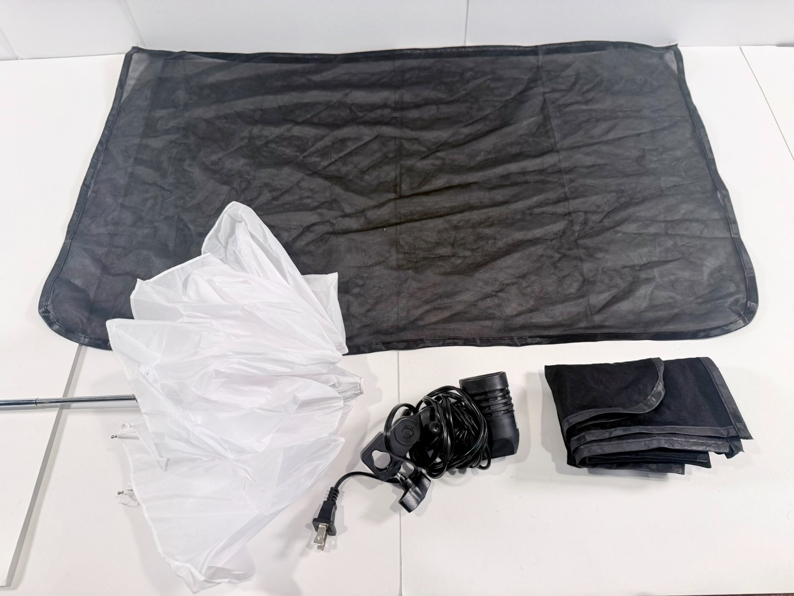 Podcast / Video Creator Studio Bundle – Tripod, Boom Arm, 5x7 Green Screen