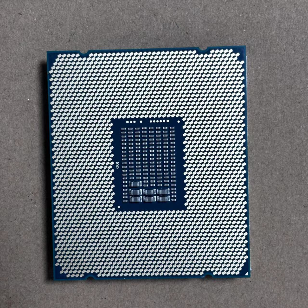 Intel Xeon E5-2699A V4 22-CORE 2.40GHZ 55MB 145W CPU E5-2699A V4 SR30Y Processor