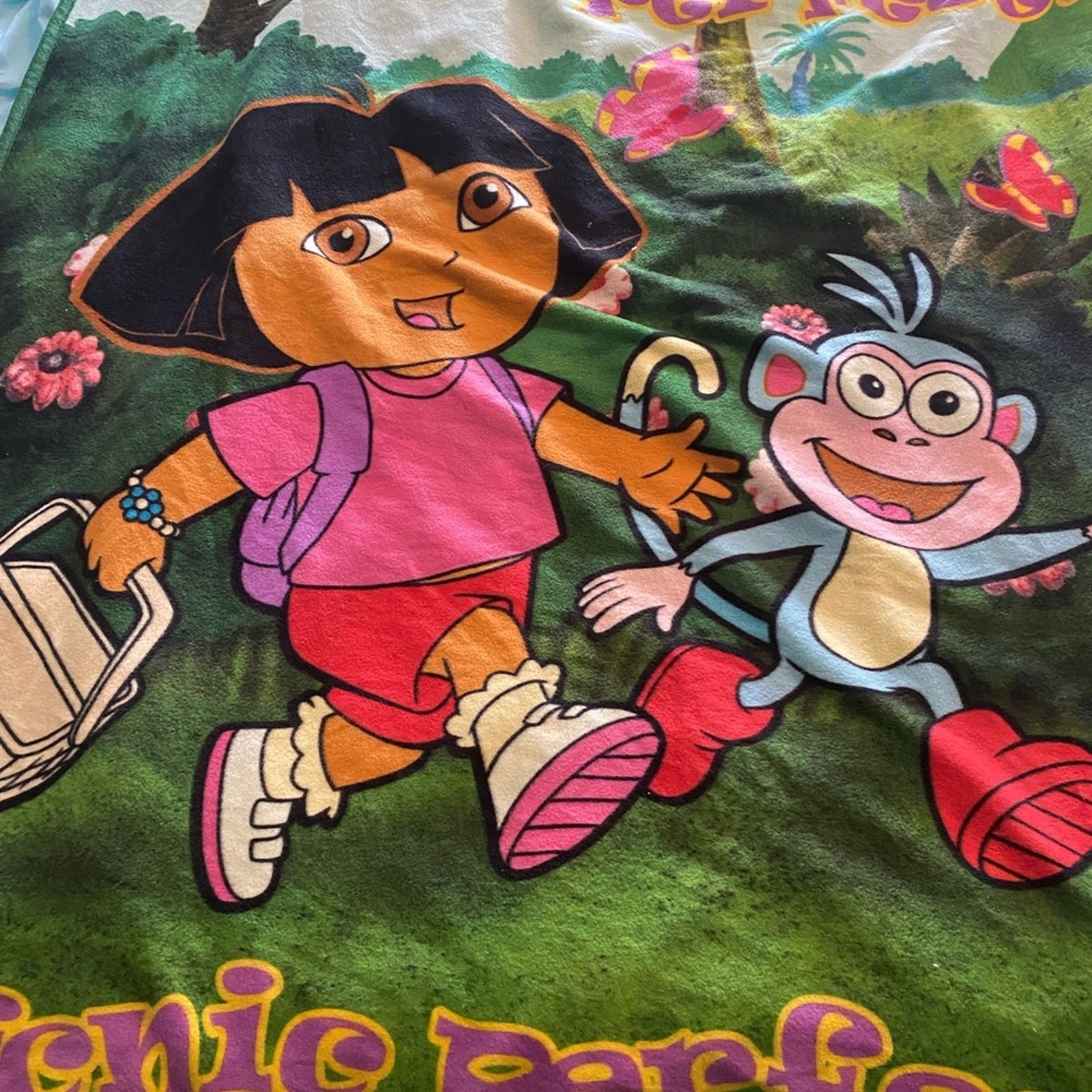 Dora the Explorer Kids Blanket - Green and Pink