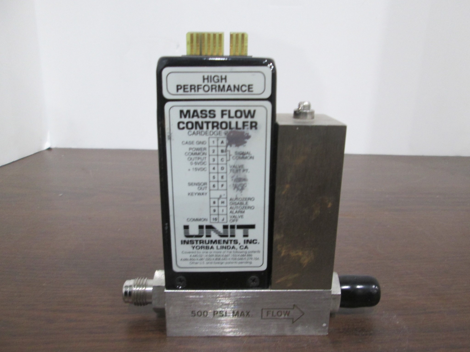 Unit, UFC-1100, 20 SLPM, O2, Mass Flow Controller, 1/4" Port, Used