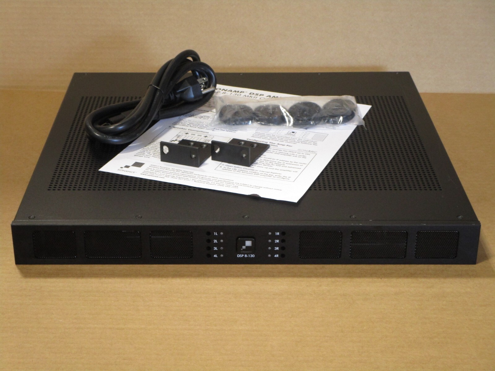 Sonance DSP 8-130 AMP Multi-Channel Amplifier - Great Item -