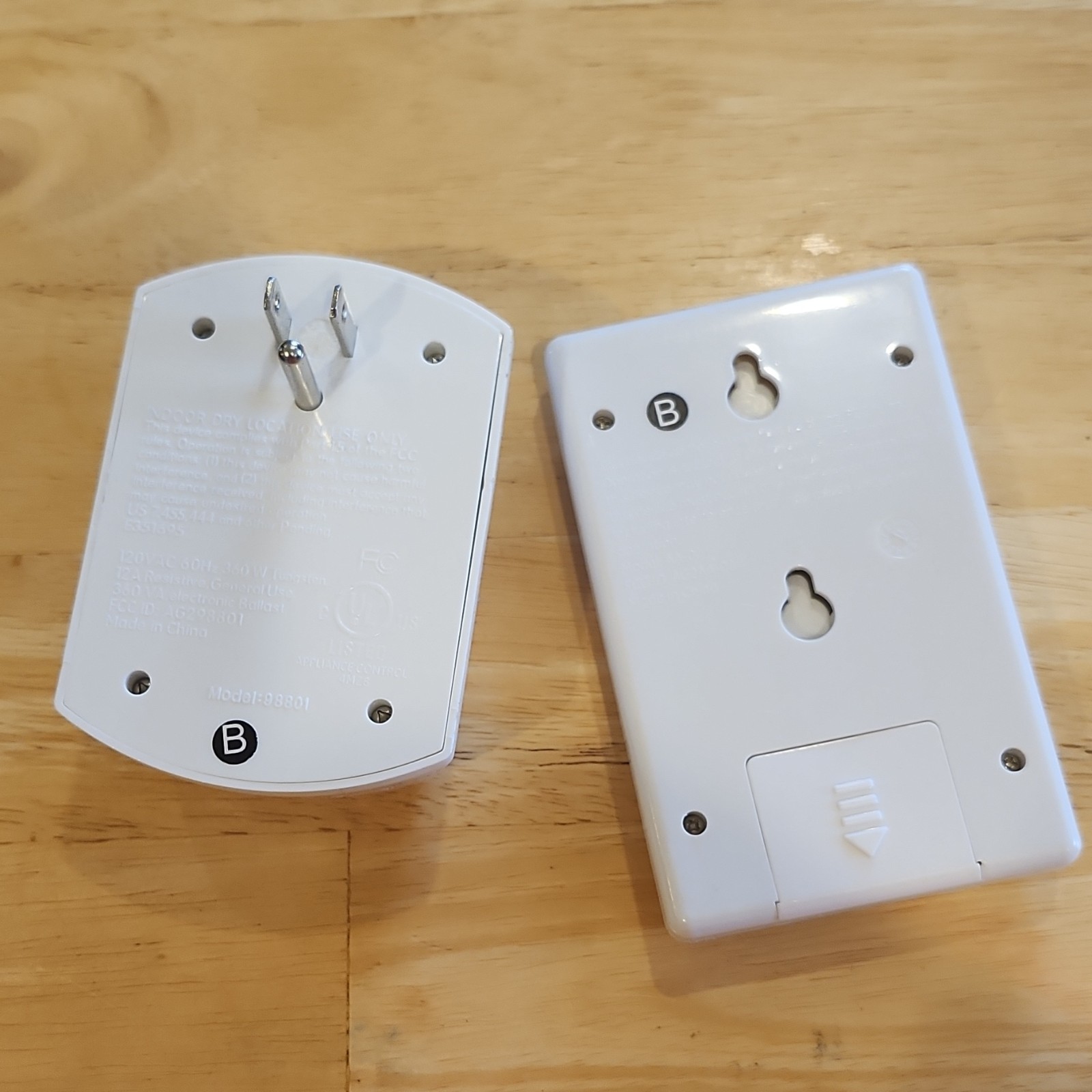 Wireless Switch and Outlet Set Model 98801 AA-001 White 120V