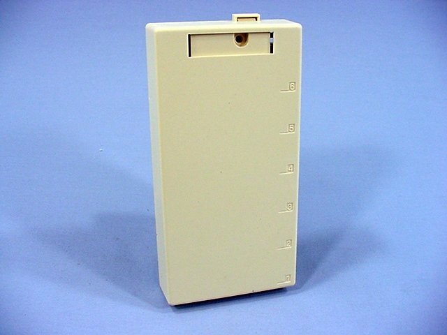 Leviton 41089-6IP Ivory 6-Port Quickport Compact Surface Mount Housing Box