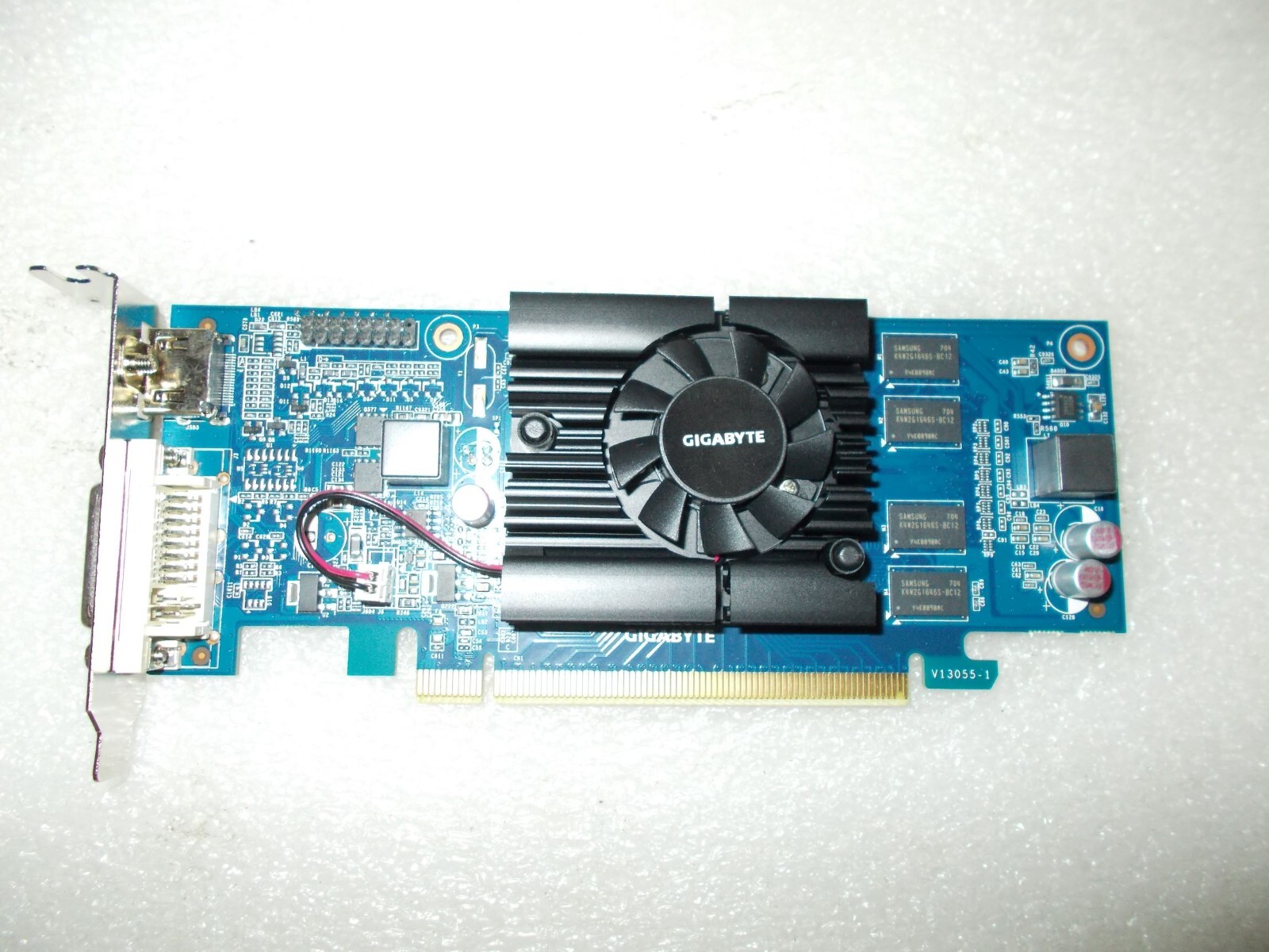 Gigabyte HDMI/DVI video card GV-N210D3-1GI