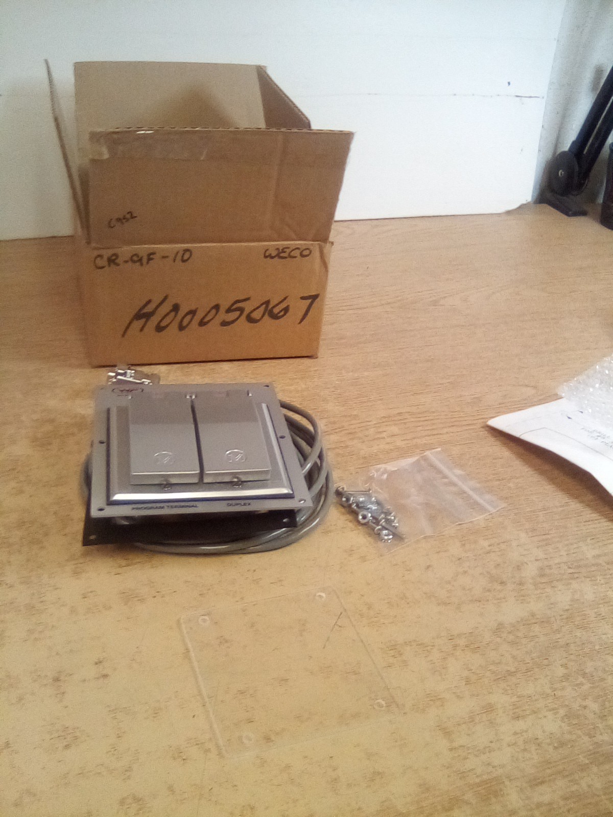 Weco CR-9F-10 Program Terminal And Support Devices Duplex