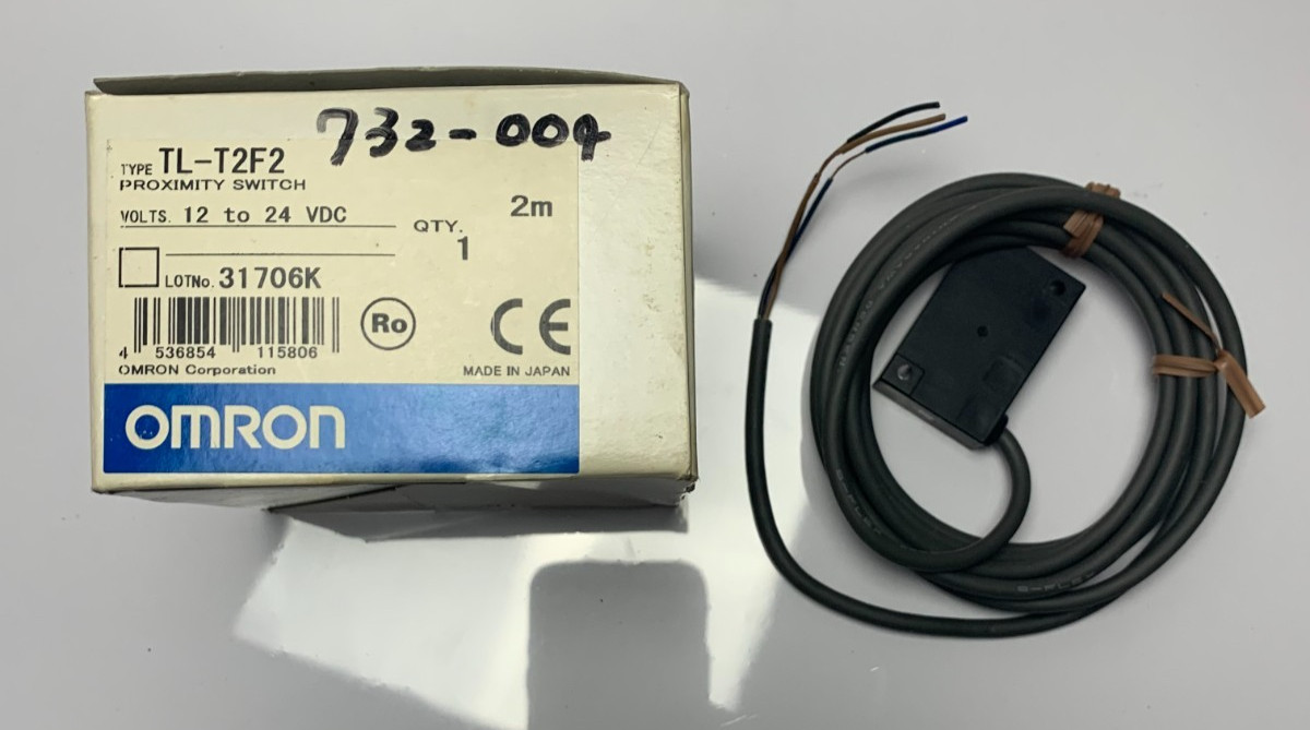 NEW! OMRON TL-T2F2 Proximity Switch , 12-24V