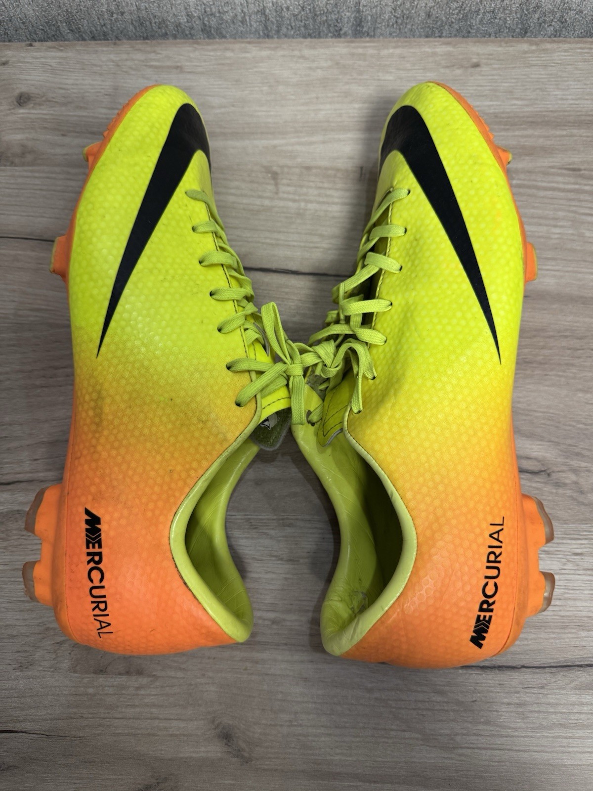 Nike Mercurial Victory Neon Yellow And Orange Soccer Cleats Size 11 Rare Vapor
