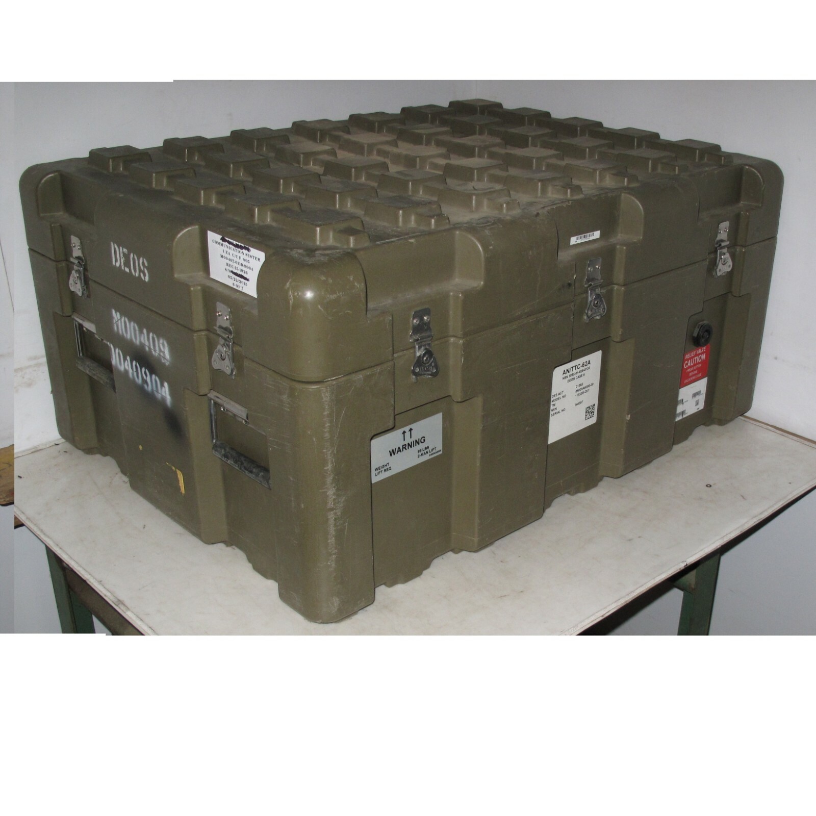 ECS Loadmaster Roto Molded Plastic Hard Case 34x25x17 Hard Equipment