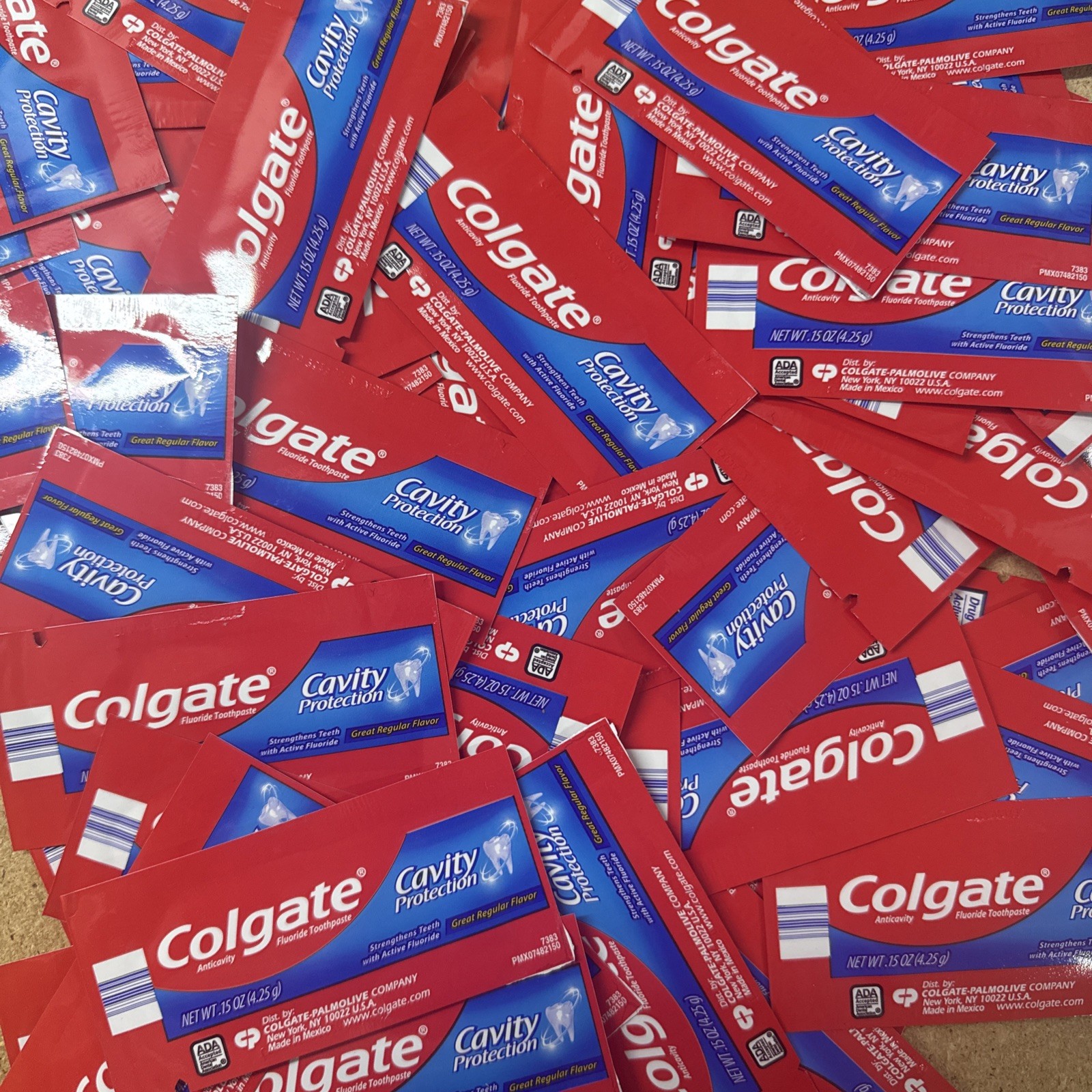 100 Colgate Toothpaste Travel Size Single-Use Packet Travel Hotel