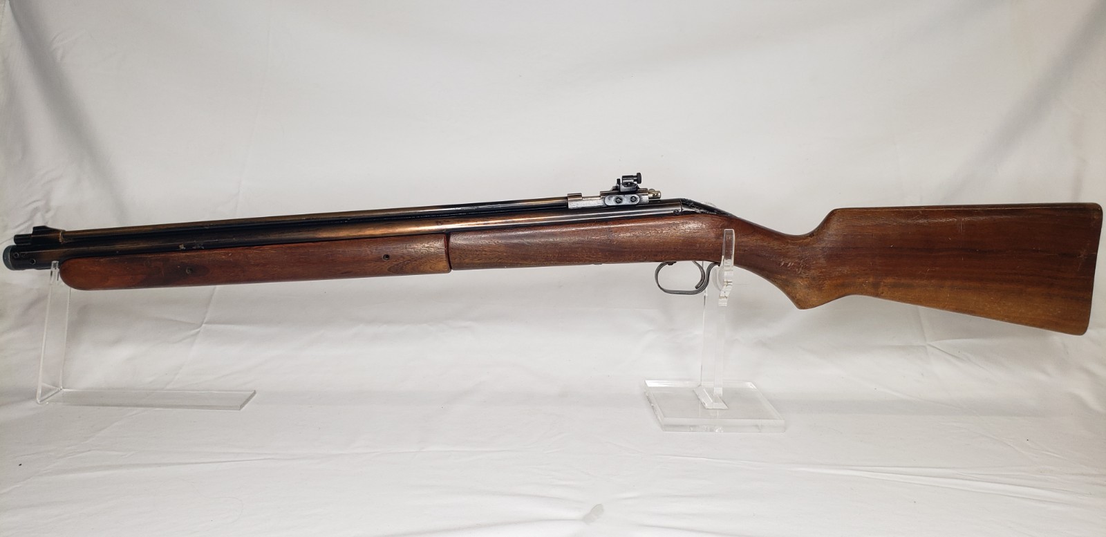1949-60 Sheridan "C" Blue Streak .20 Air Rifle with UNALTERED Hold Down Safety!