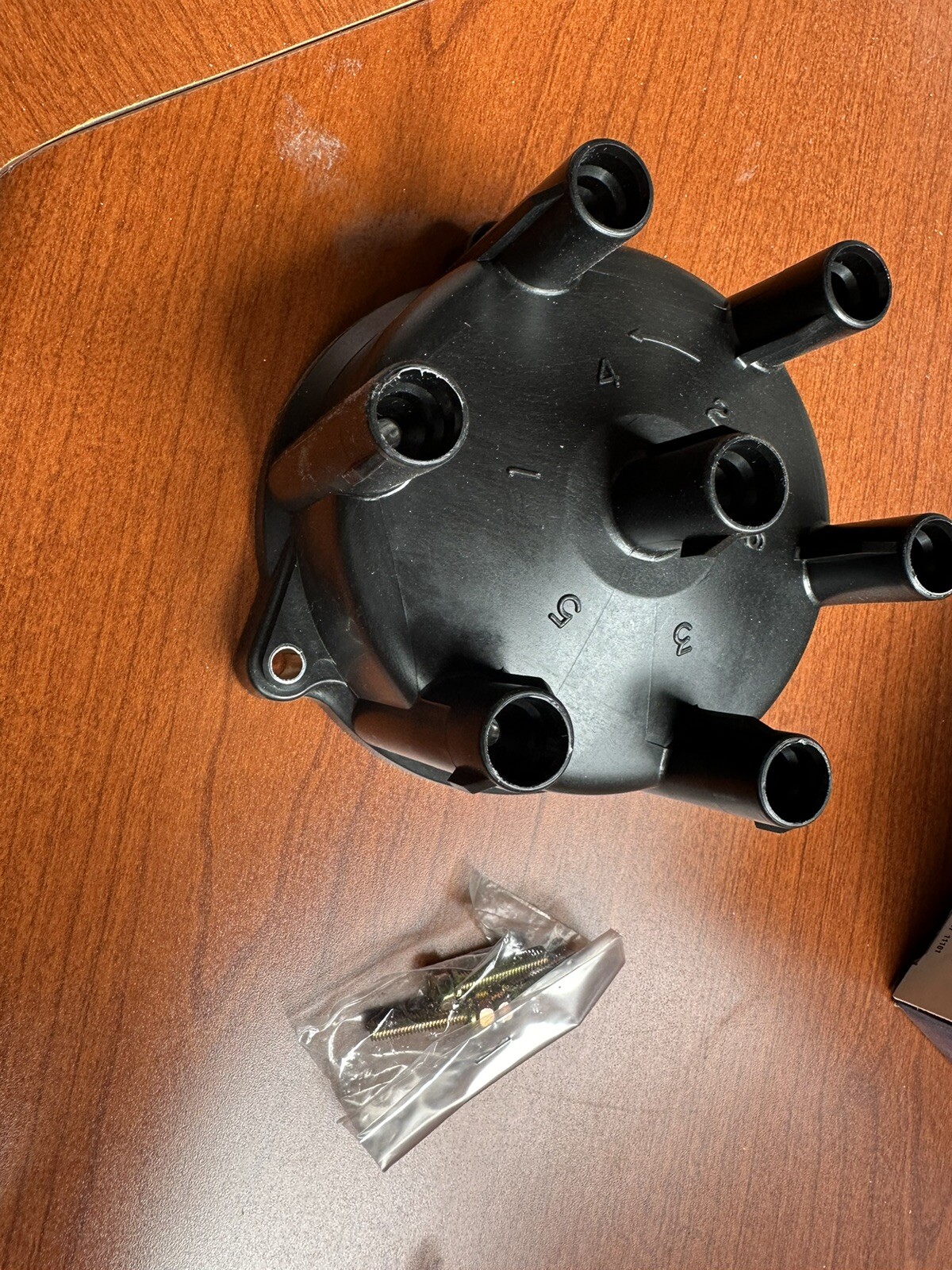Standard, JH217 Distributor Cap With Hardware, Free Shipping