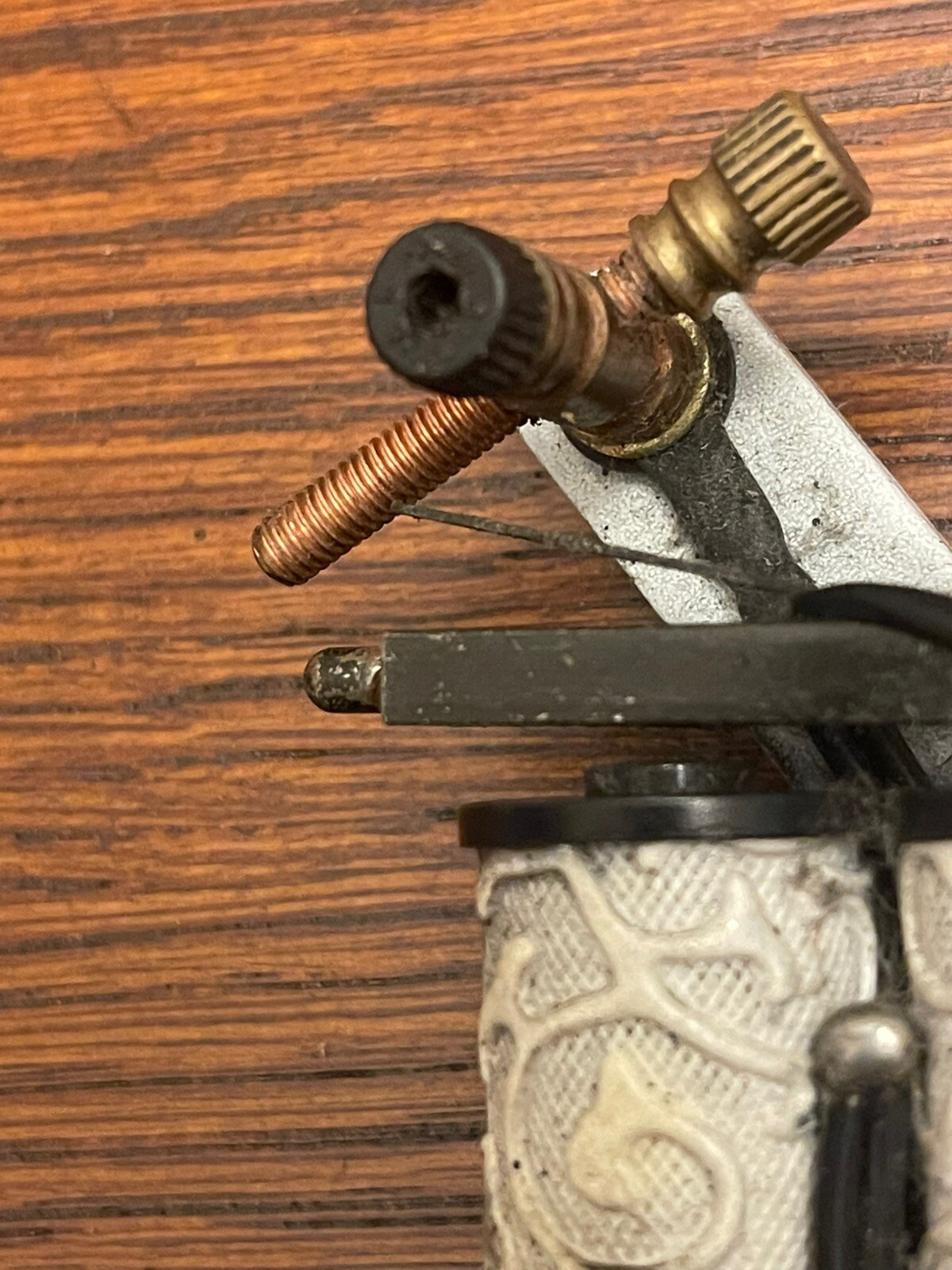 Skull tattoo machine coil Needs Repair