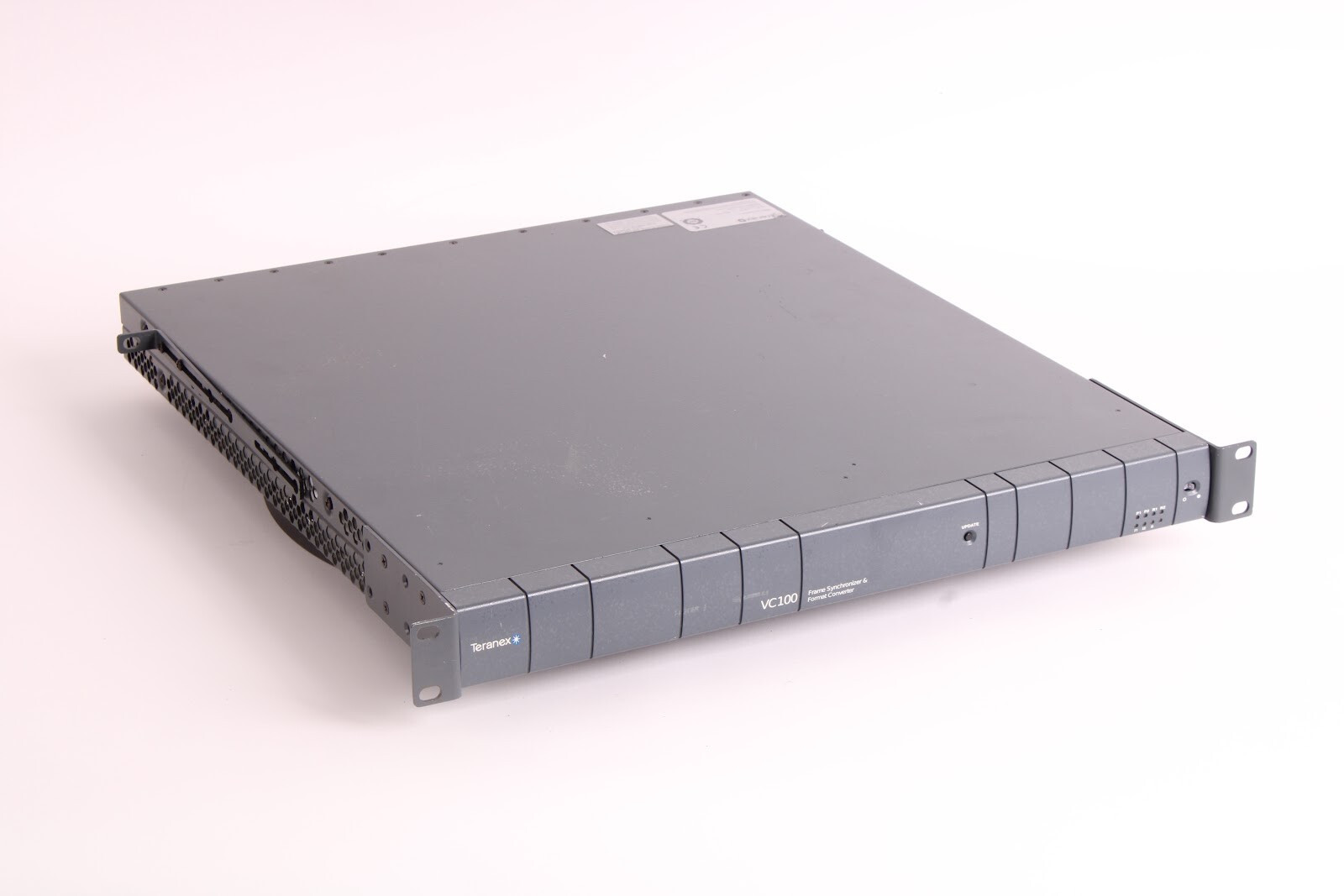 Teranex VC-100 TN1105-5000-50 Frame Synchronizer & Format Converter