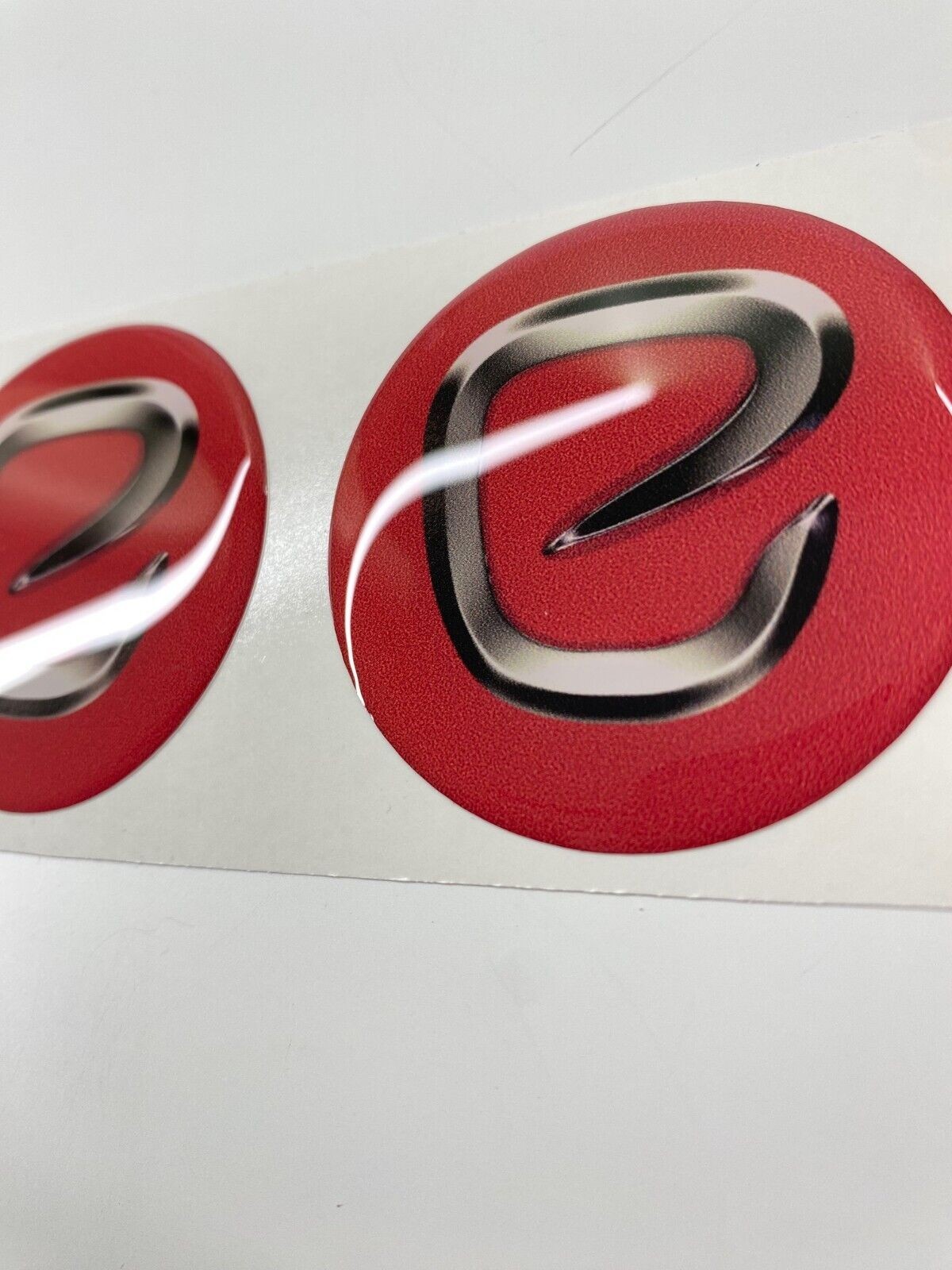 Elddis decal, Elddis caravan wheel centre 58mm decal, Red with logo print, x2