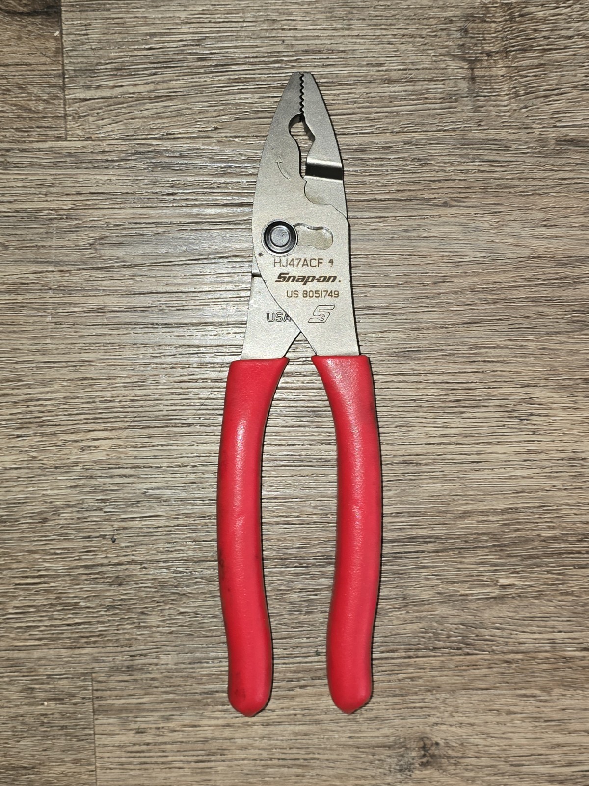 NEW Snap On Tools HJ47ACF RED Comfort Grip 8" Soft Grip  Pliers SAME DAY SHIP