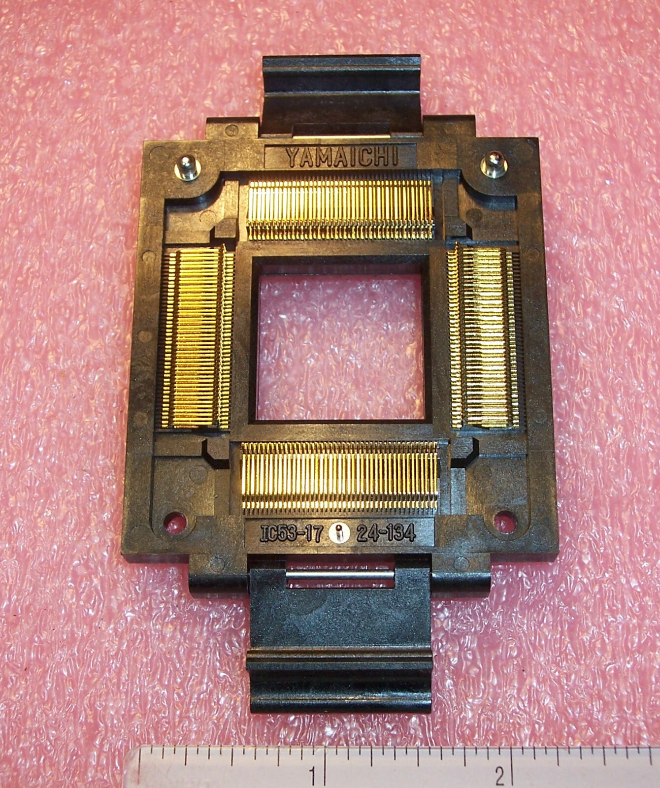 QTY (1) IC53-1724-134 YAMAICHI 172 PIN LID TYPE TEST & BURN-IN SOCKET CARRIER