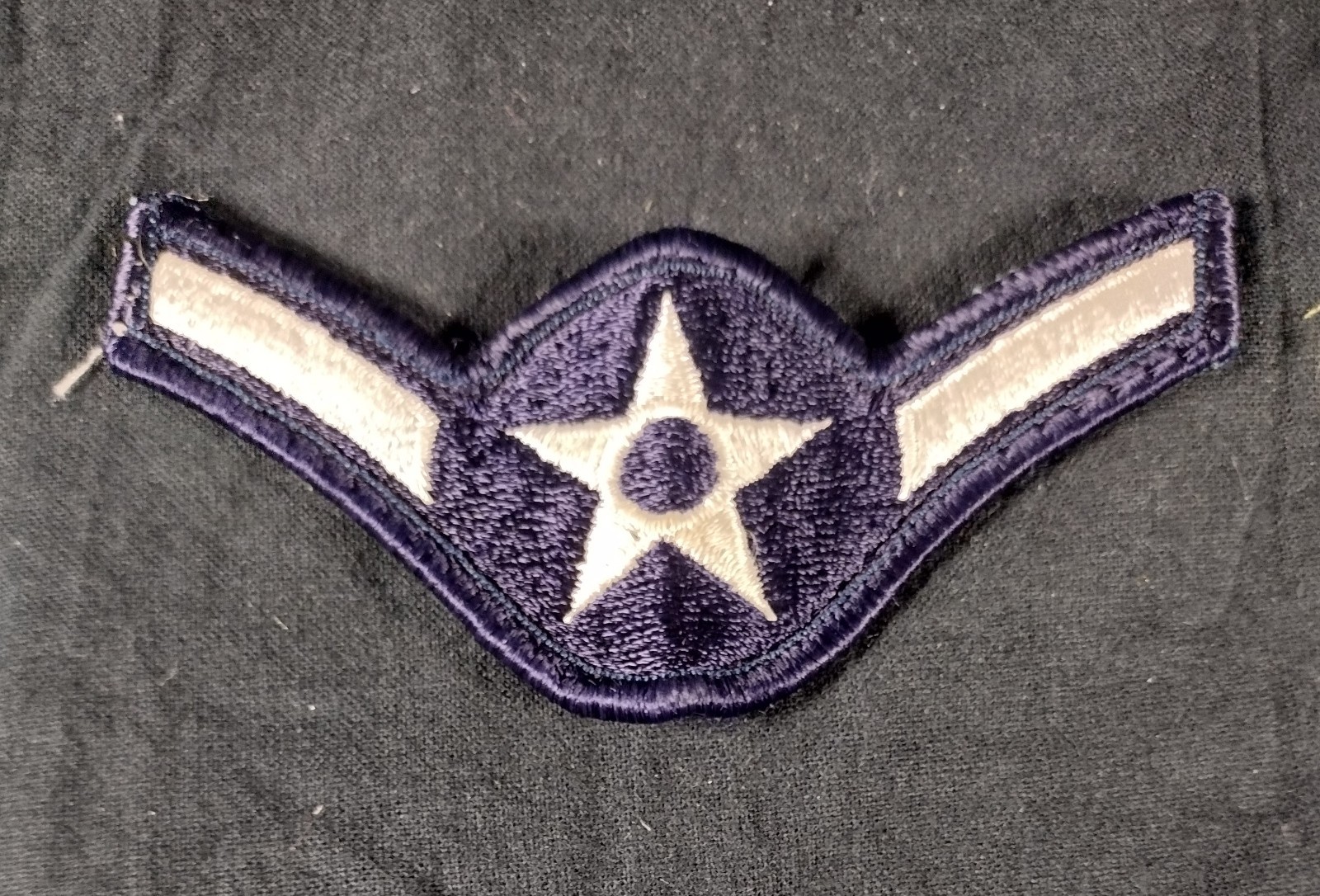 US Air Force Airman Rank Patch Blue Silver One Stripe Chevron Embroidered *