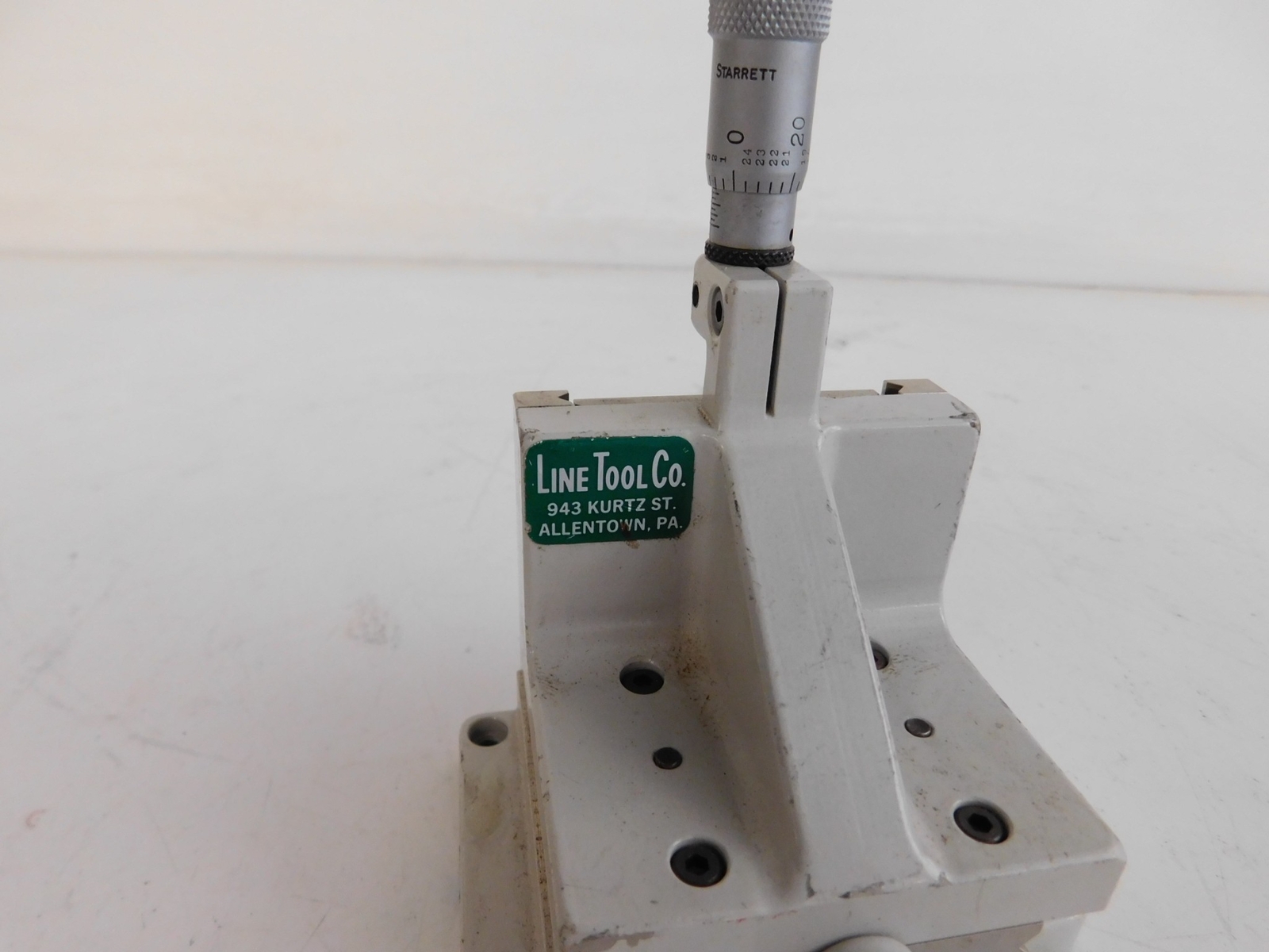LINE TOOL CO XYZ STAGE (PQR20)