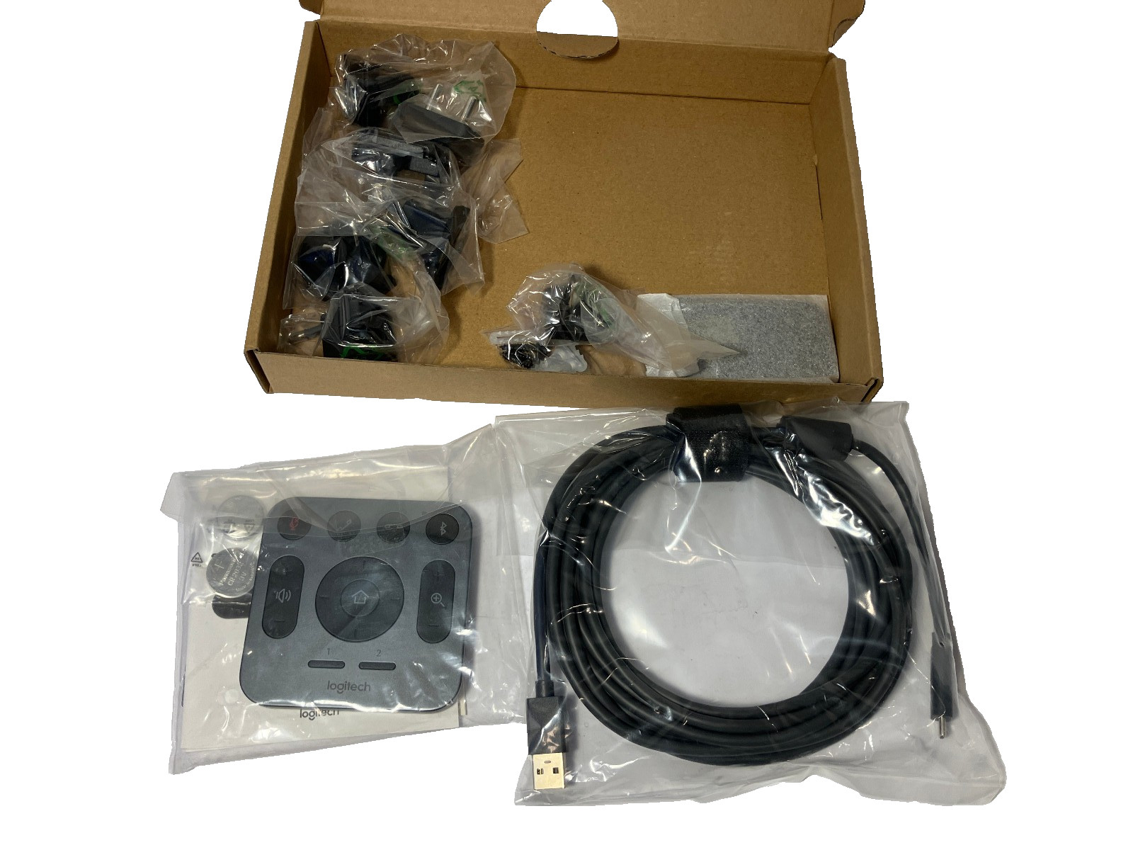 Logitech Meetup Remote Control 993-001389 Accessory Kit, Remote, Cable +More NEW