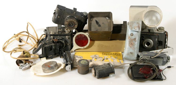 MISCELLANEOUS PHOTOGRAPHIC EQUIPMENT