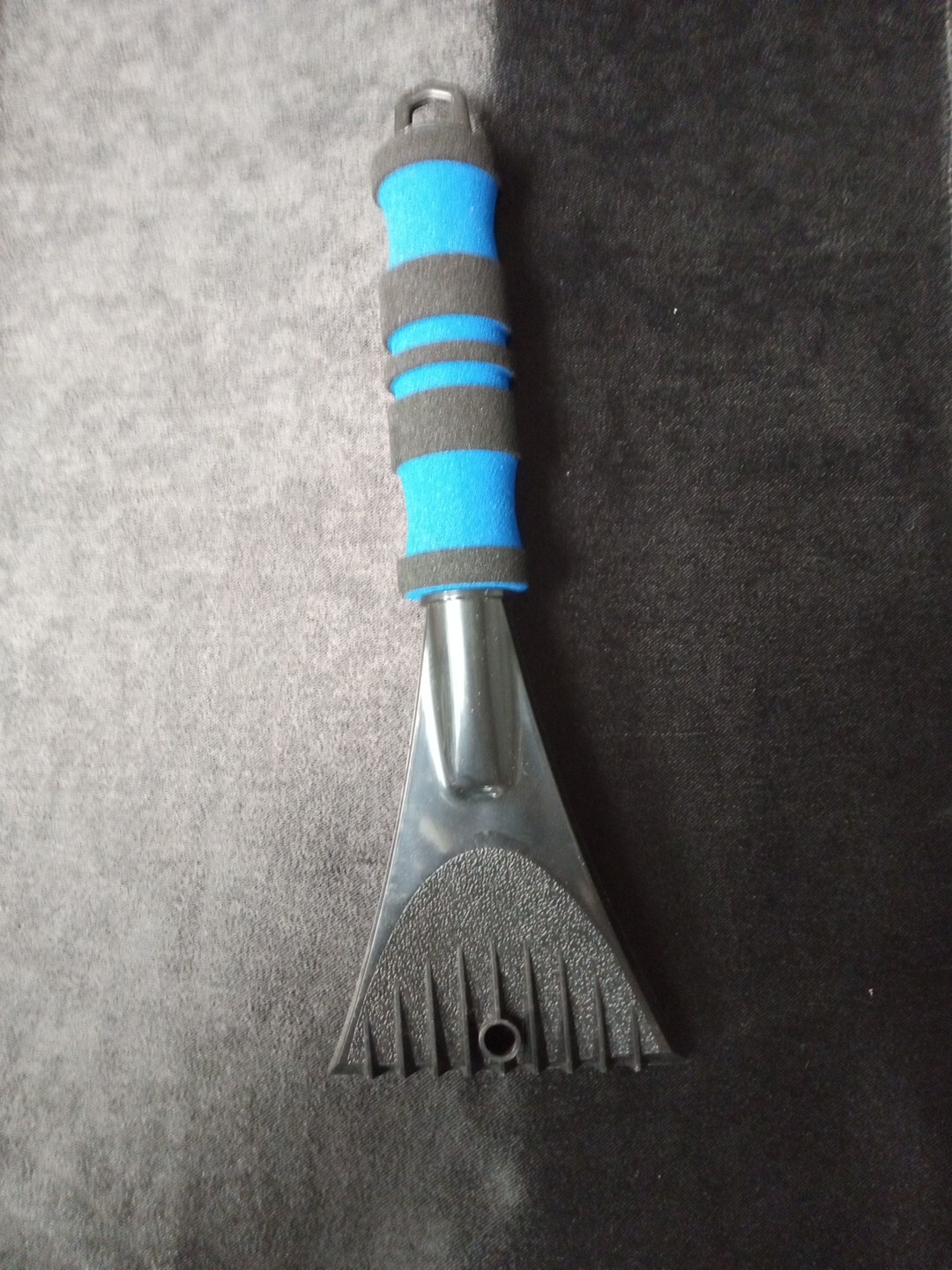 Klondike 11" Ice Scraper