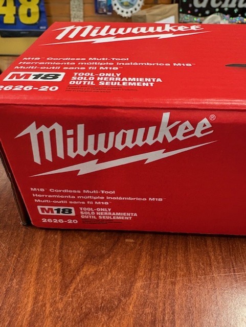 Milwaukee 2626-20 M18 Cordless Multi Tool (Tool Only)