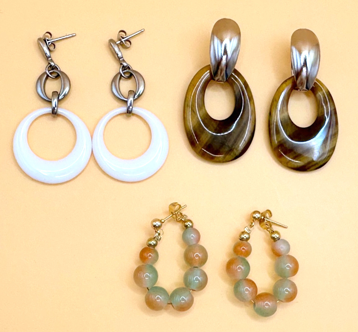 Lot 3 Pierced Pairs Dangling Earrings Tiger Eye &  Glass Stones E-910
