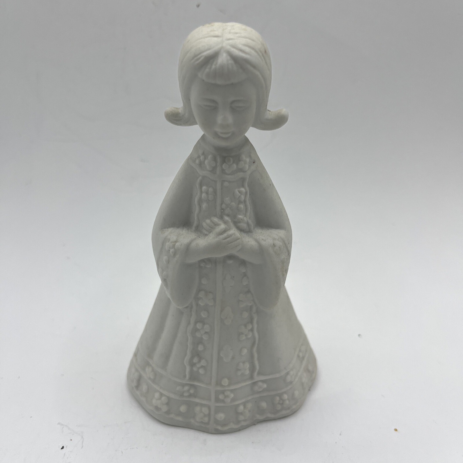 Christmas Choir Angel Girl Bell Porcelain Bisque White AES Japan