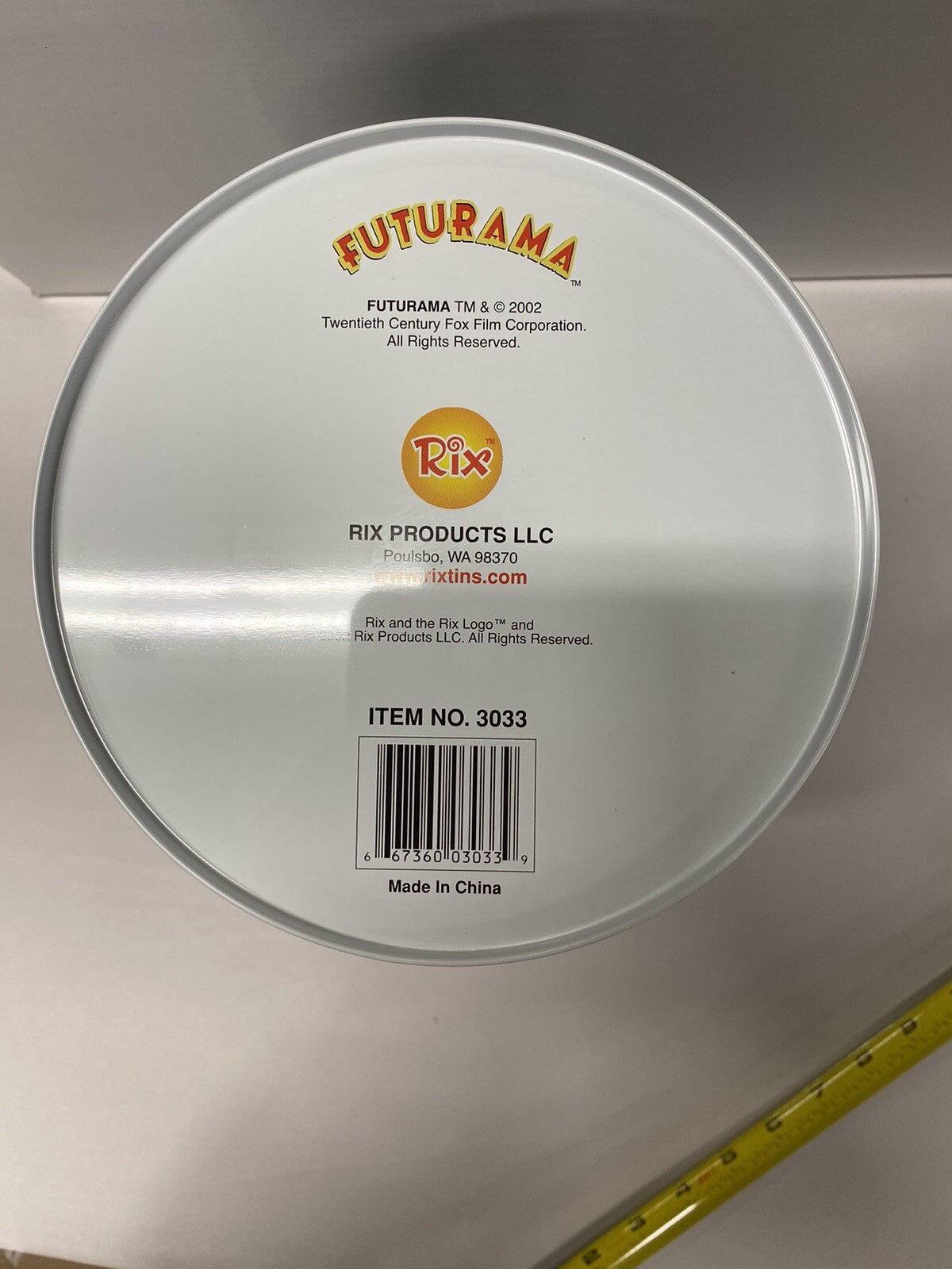 Futurama Tin Trash Can with Bender, Fry, Dr. Zoidberg Vintage Made in 2002