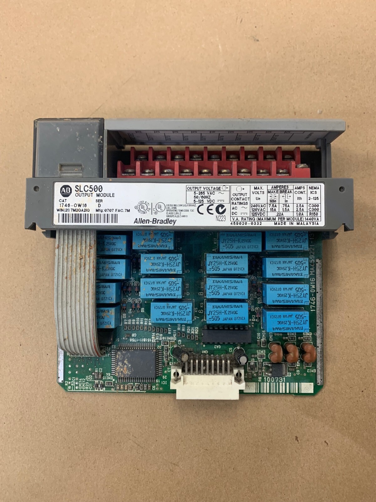 Allen Bradley SLC500 1746-0W16 Output Module Series D