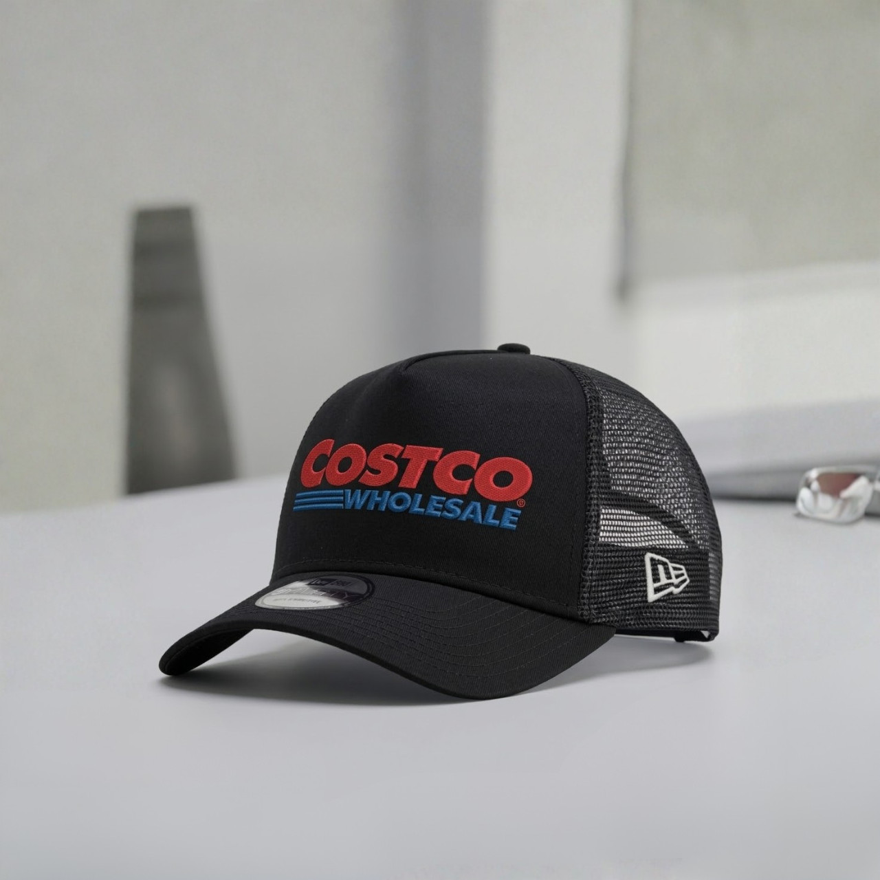 Costco Wholesale Embroidered Logo Black Trucker Hat Fan Gift Tech Mesh Back Cap