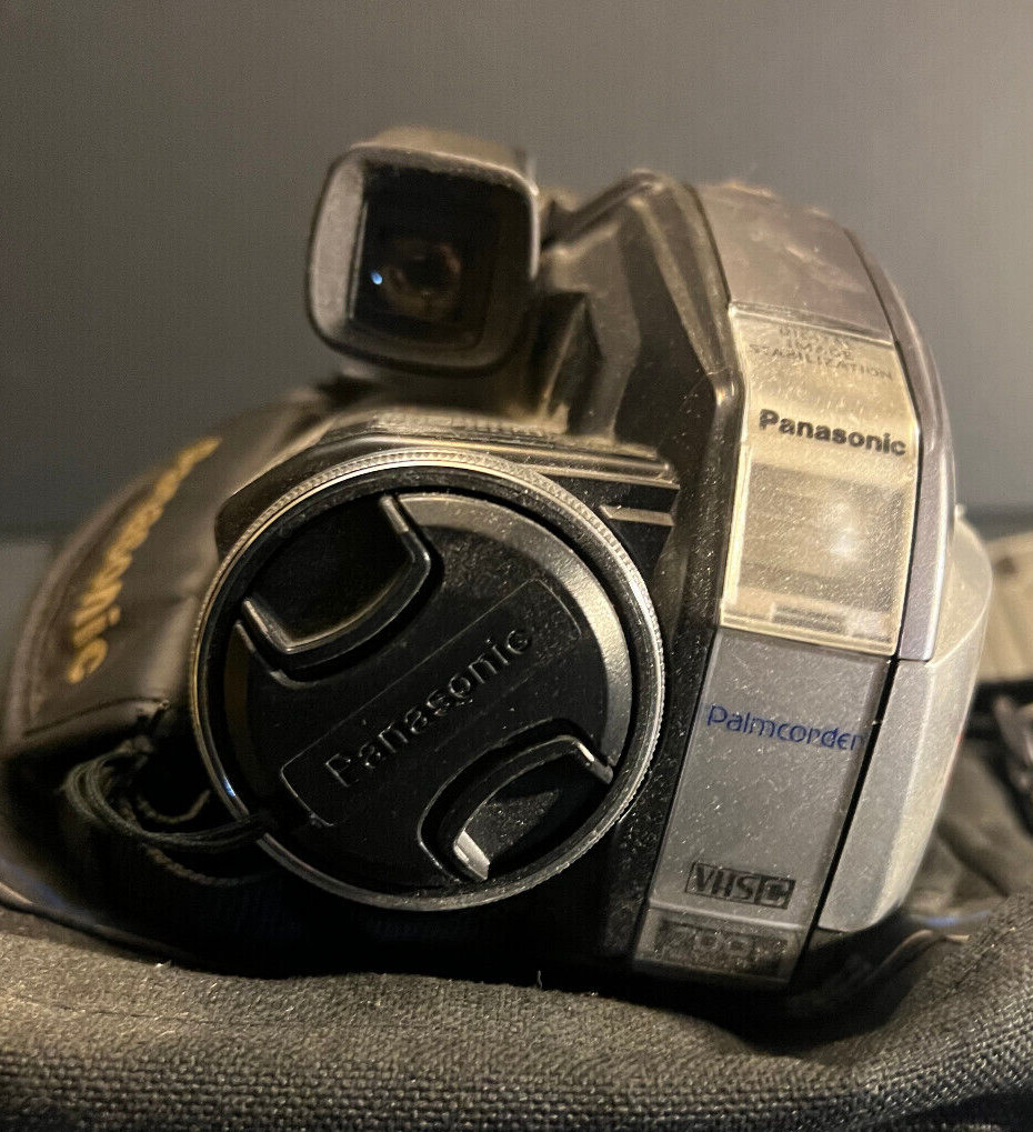 Box Of Assorted Cameras/ Equipment