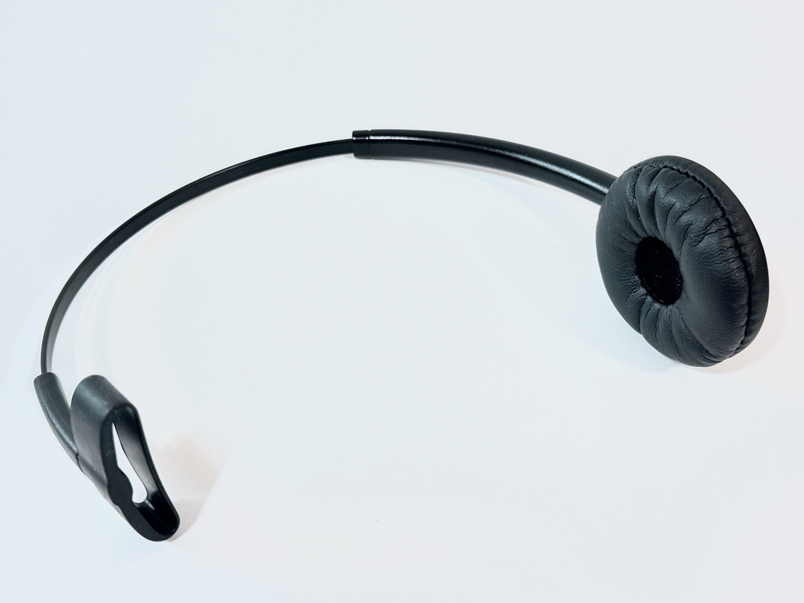 Plantronics CS540 Wireless Headset System w/ HL10 Lifter Base Charger
