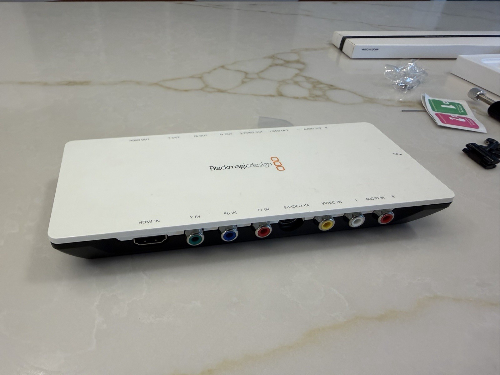 Blackmagic Design Intensity Shuttle Thunderbolt Video Capture HDMI RCA S-Video