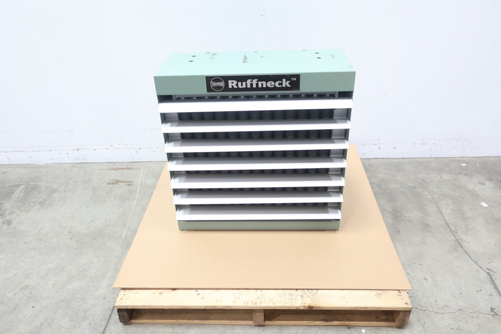 Thermon Ruffneck HP1-24-A1A1-2A Fan-cooled Heat Exchanger Unit 1/2hp 115/230v-ac