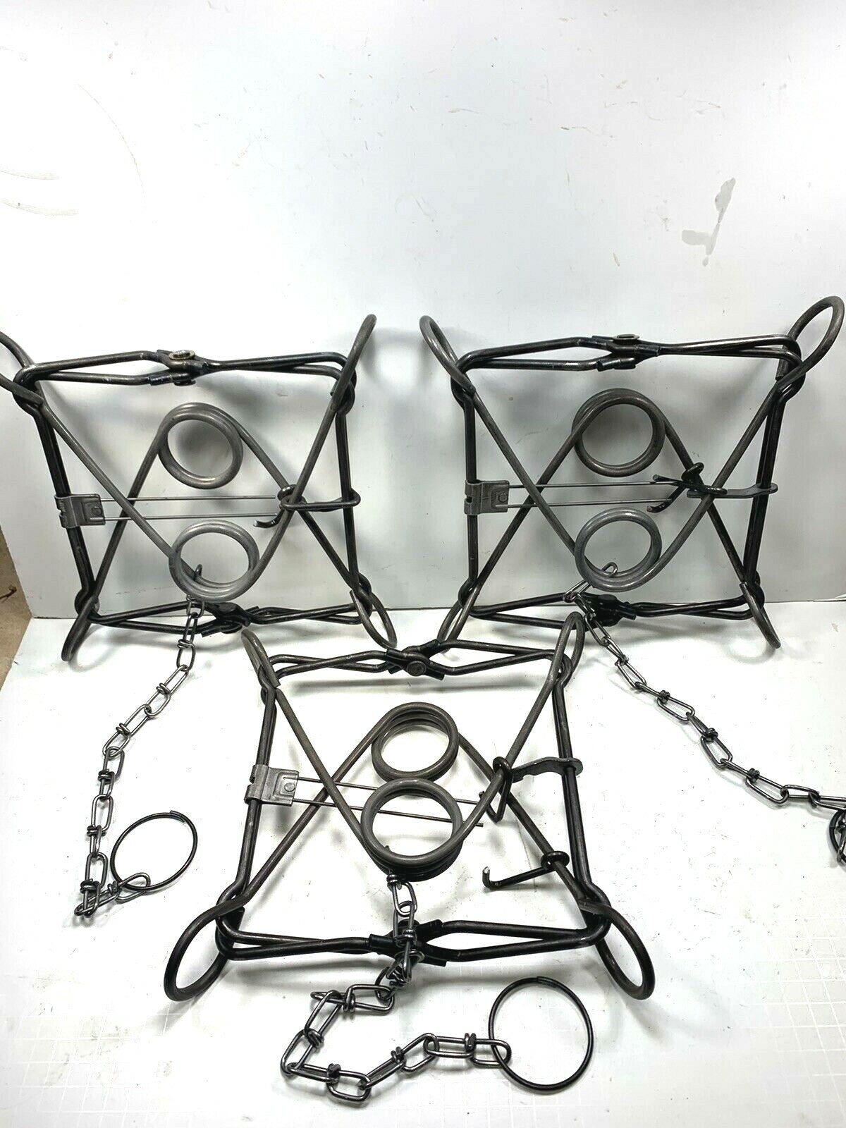3  Duke 280  Body Grip Traps (Trapping Supplies  Beaver Coyote Bobcat Otter)