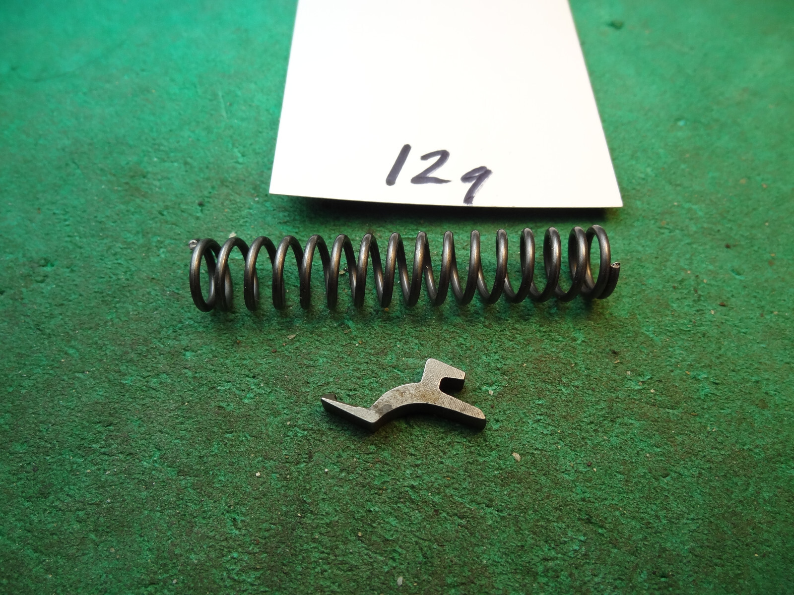 Winchester 1200 1300 1400 1500 Extractor & Spring 12 Ga.