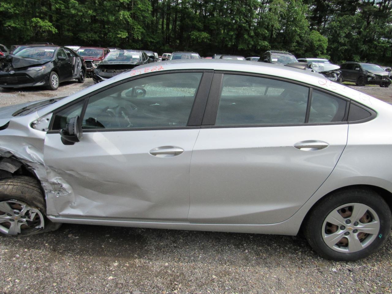 CRUZE 2018 Glove Box 1049666