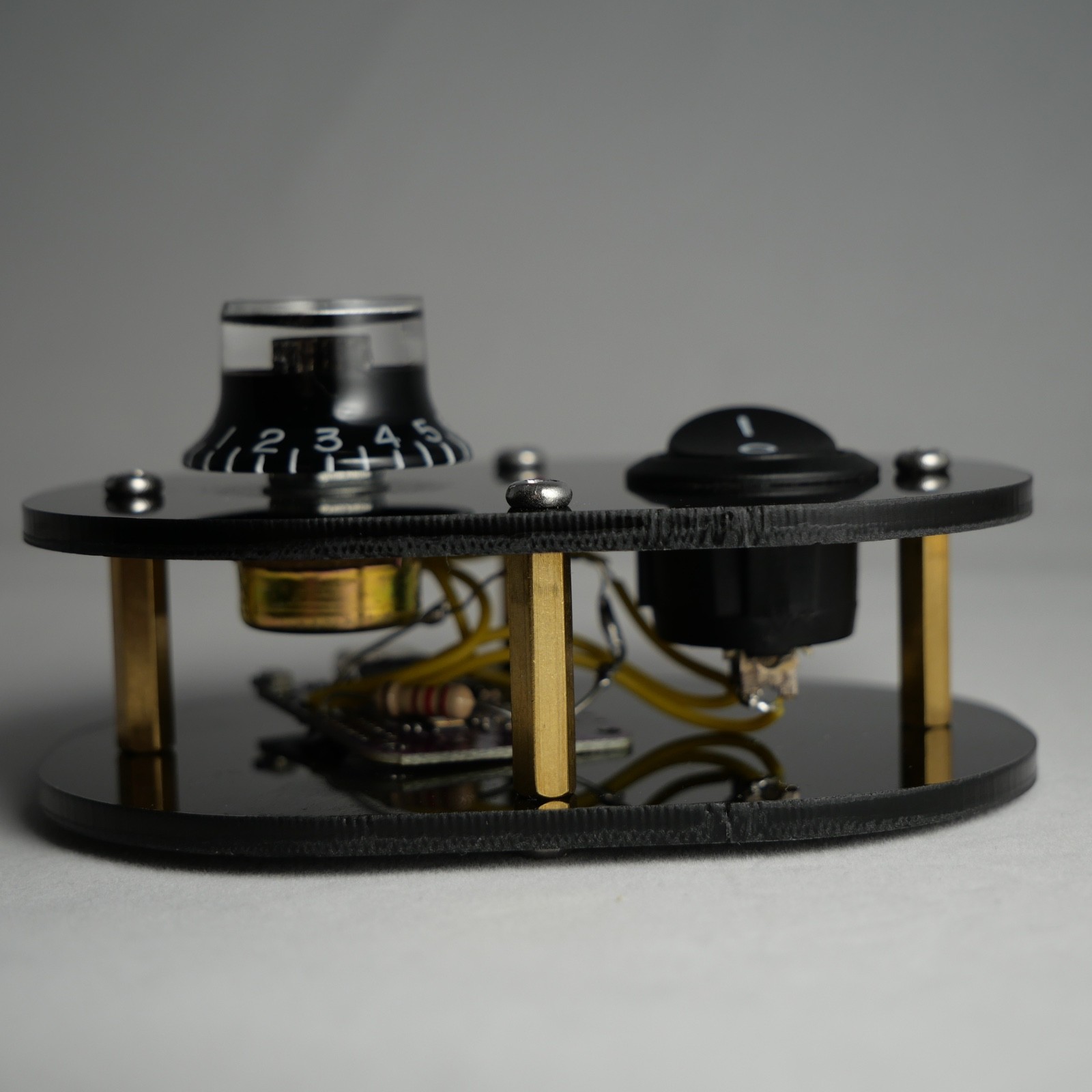 Black Acrylic Compact Midi Controller with 1 Latching Note Button Potentiometer