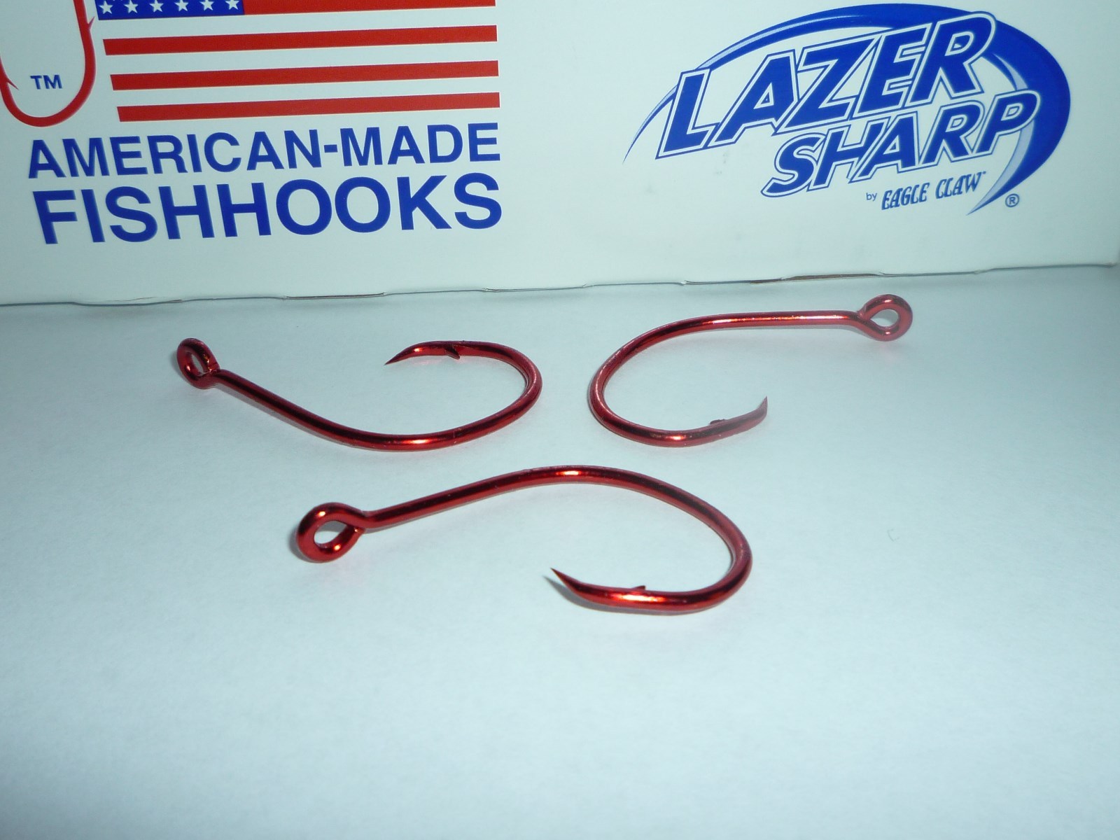 (25) Eagle Claw Lazer Sharp Circle Sea hooks (Size 5/0) Sea Guard Red (BULK)