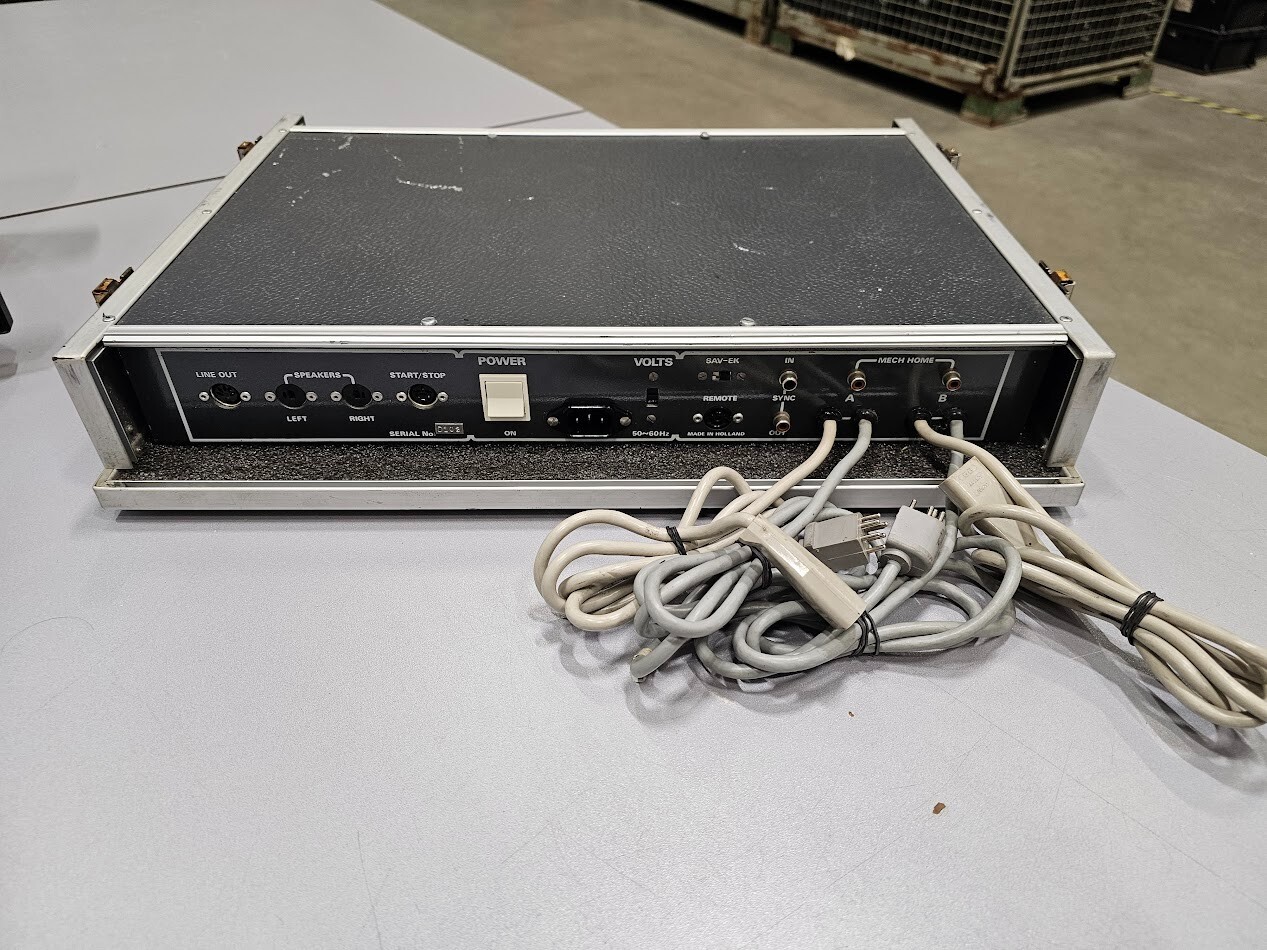 Clear Light Diamond Presenter - Working, Signs of Use